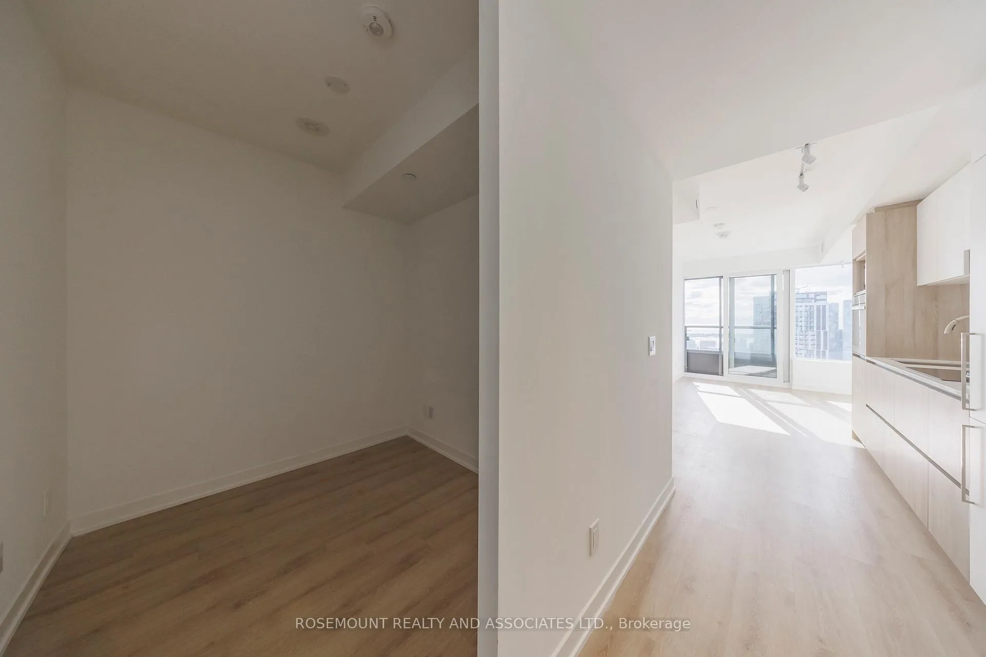 Photo 7 of Unit 5016, 319 Jarvis Street, Toronto, Moss Park — HOMEH