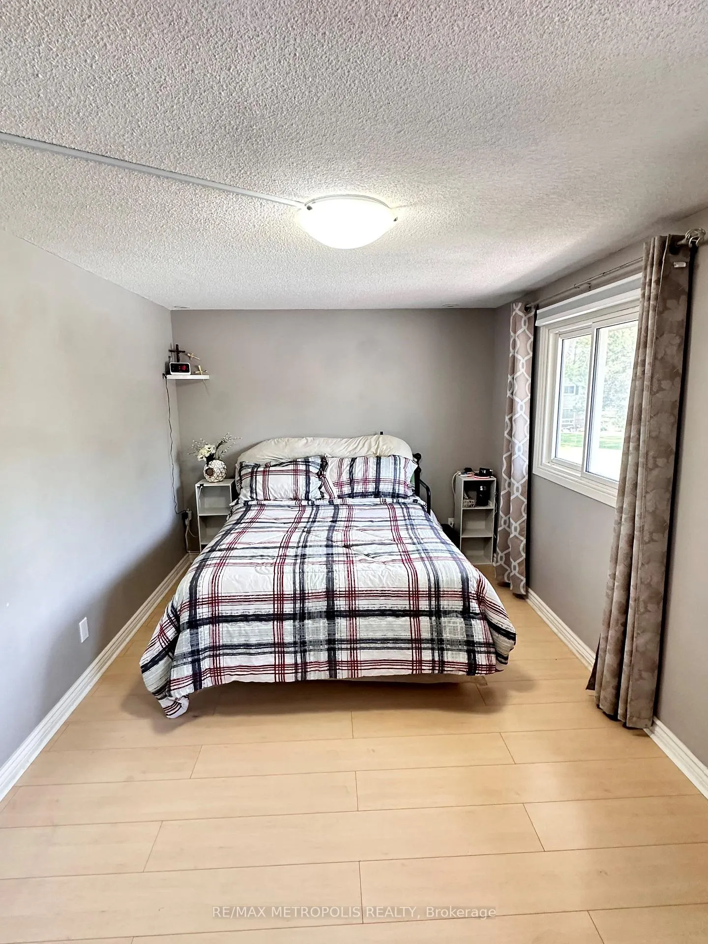 Photo 20 of Unit 2, 2994 Meadowbrook Lane, Windsor — HOMEH