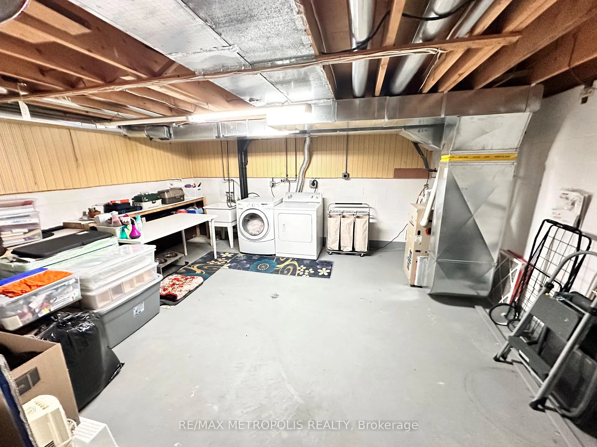 Photo 35 of Unit 2, 2994 Meadowbrook Lane, Windsor — HOMEH