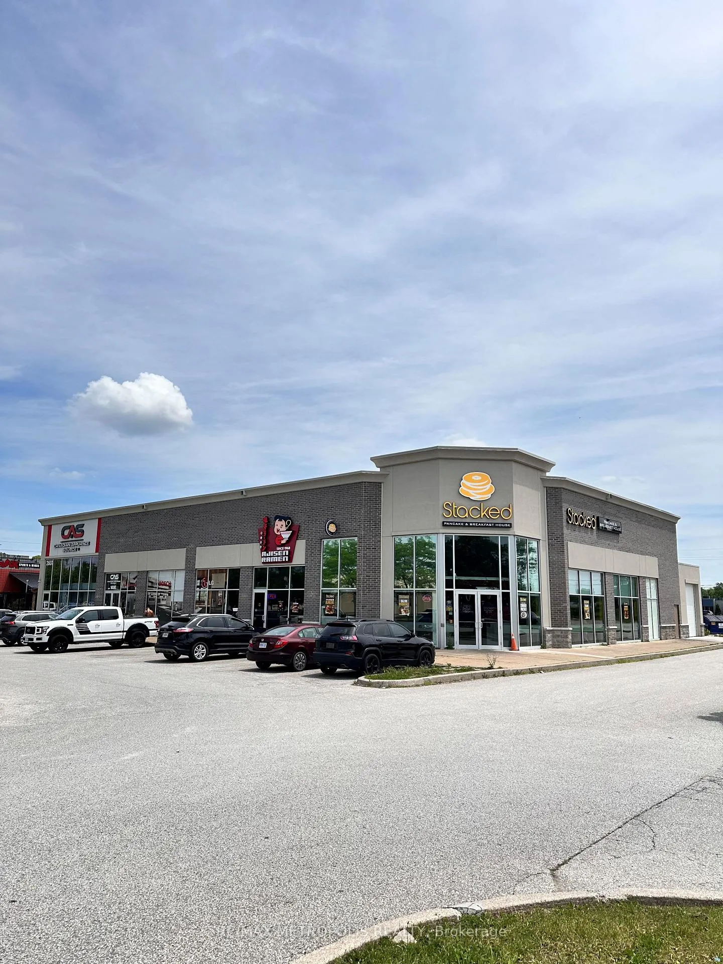 Photo 36 of Unit 2, 2994 Meadowbrook Lane, Windsor — HOMEH