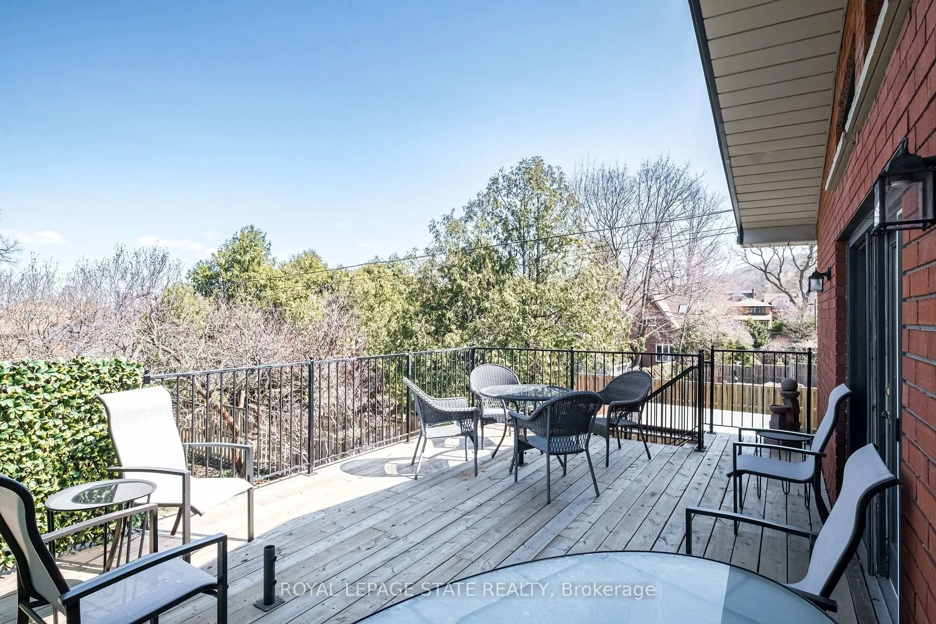 Photo 4 of 60 Hillcrest Avenue, Hamilton, Kirkendall — HOMEH