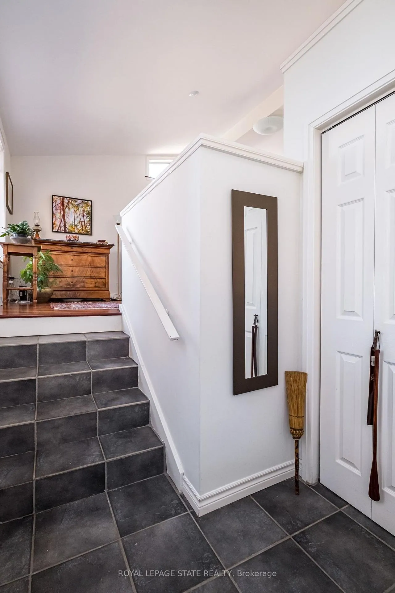 Photo 21 of 60 Hillcrest Avenue, Hamilton, Kirkendall — HOMEH
