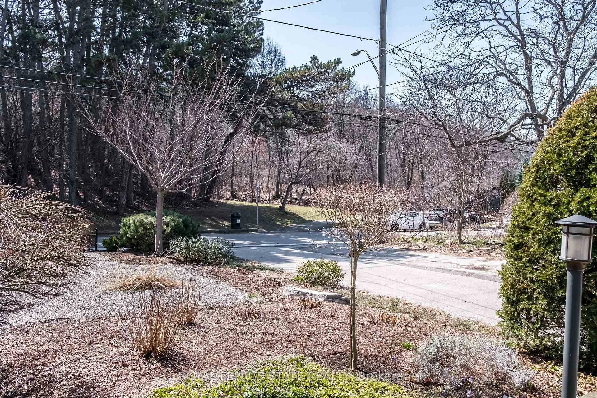 Photo 48 of 60 Hillcrest Avenue, Hamilton, Kirkendall — HOMEH