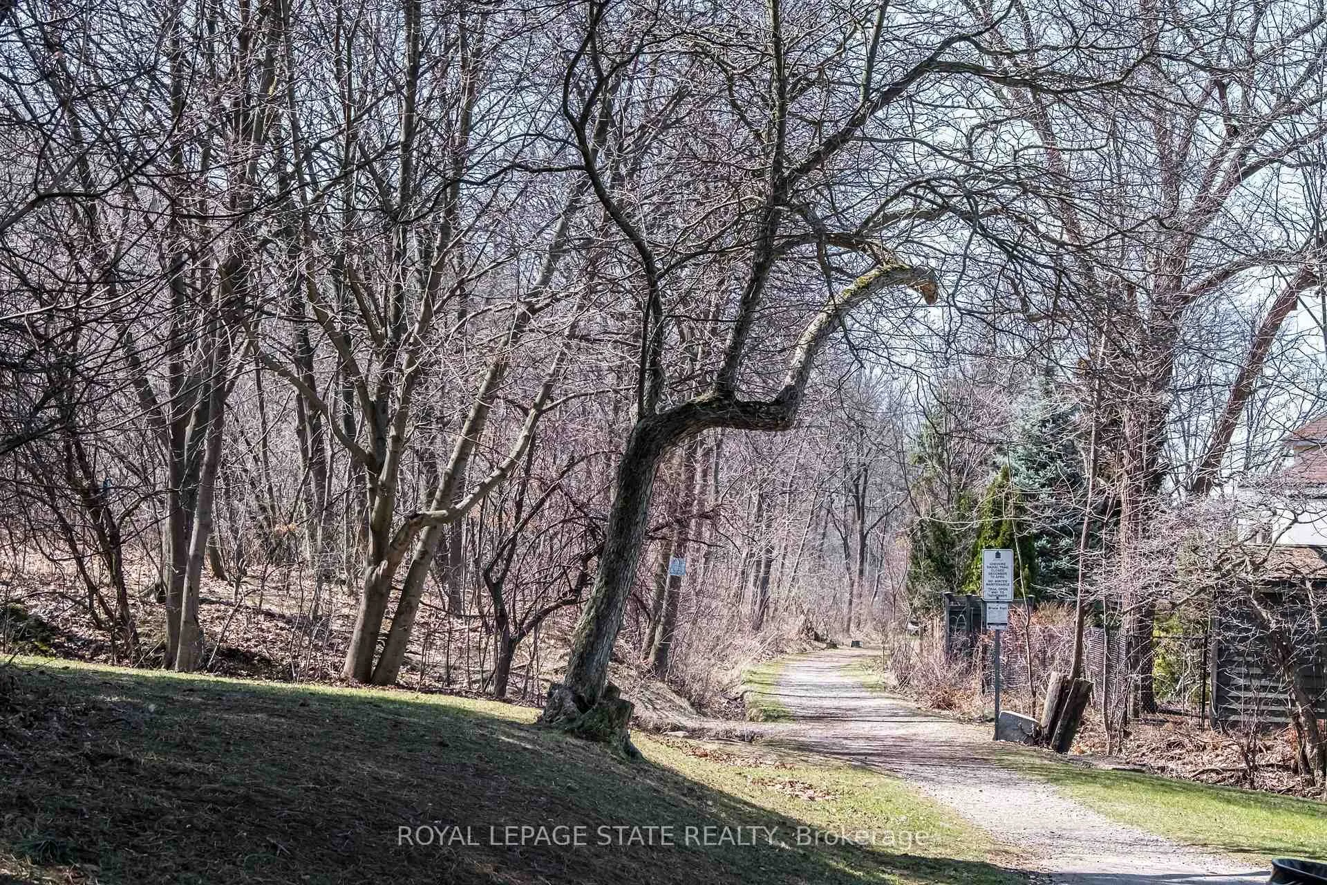 Photo 49 of 60 Hillcrest Avenue, Hamilton, Kirkendall — HOMEH