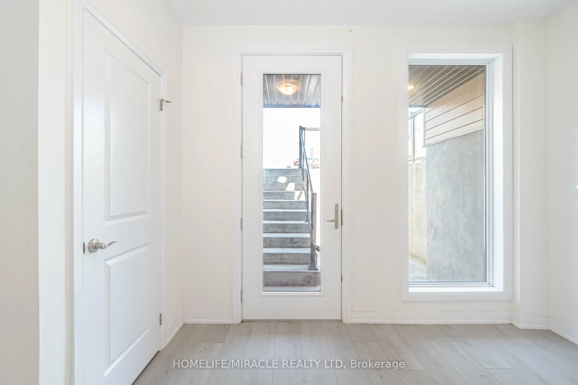 Photo 5 of Unit 83, 261 Woodbine Avenue, Kitchener — HOMEH