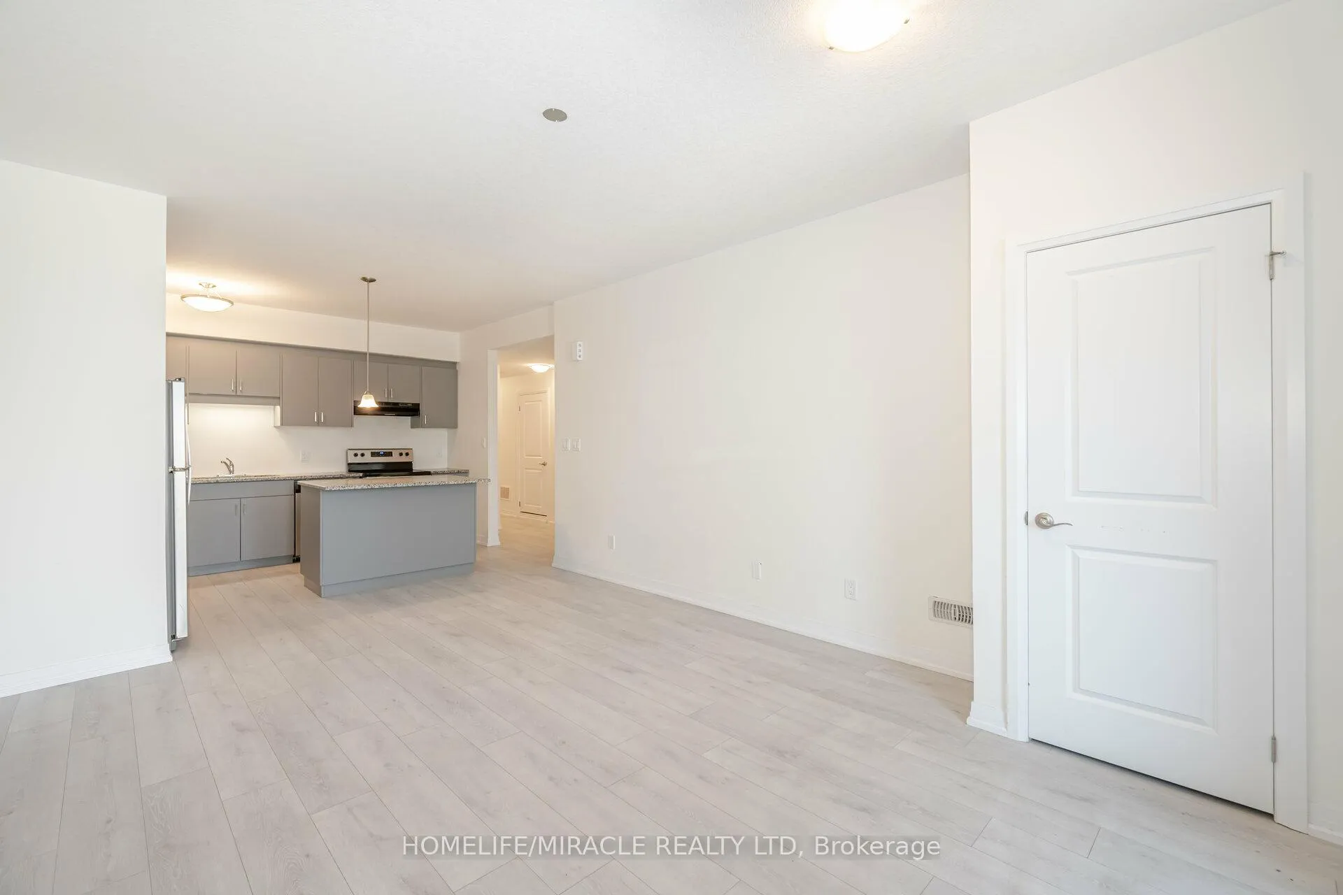 Photo 6 of Unit 83, 261 Woodbine Avenue, Kitchener — HOMEH