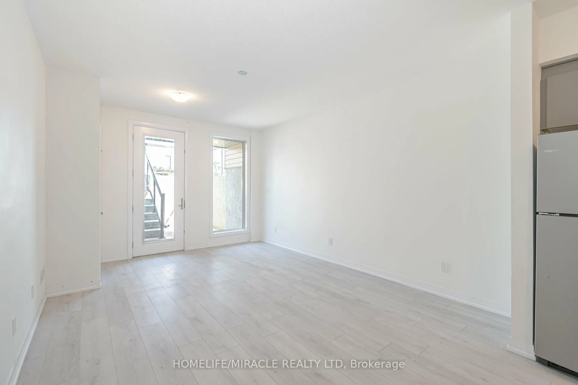 Photo 8 of Unit 83, 261 Woodbine Avenue, Kitchener — HOMEH