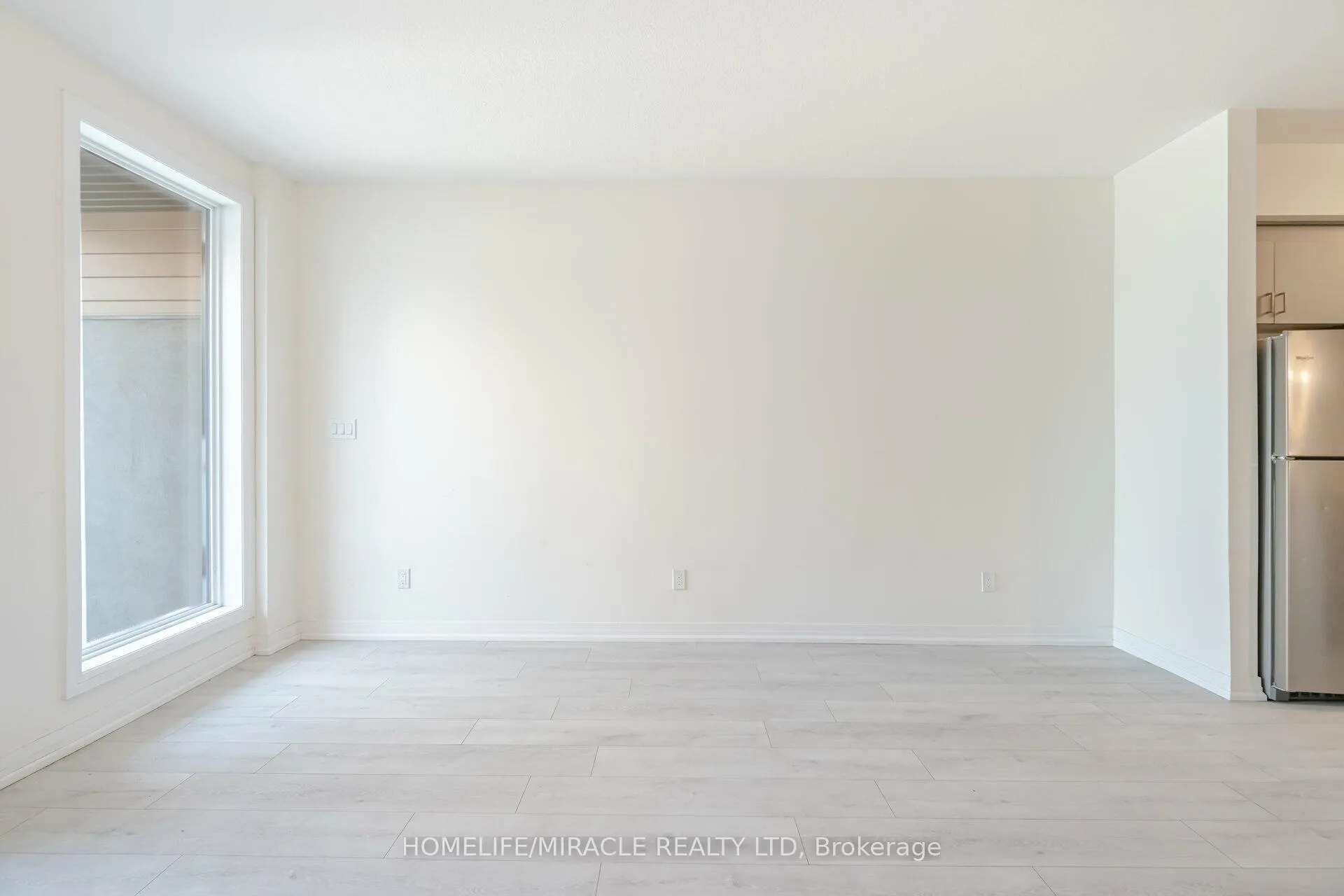 Photo 9 of Unit 83, 261 Woodbine Avenue, Kitchener — HOMEH