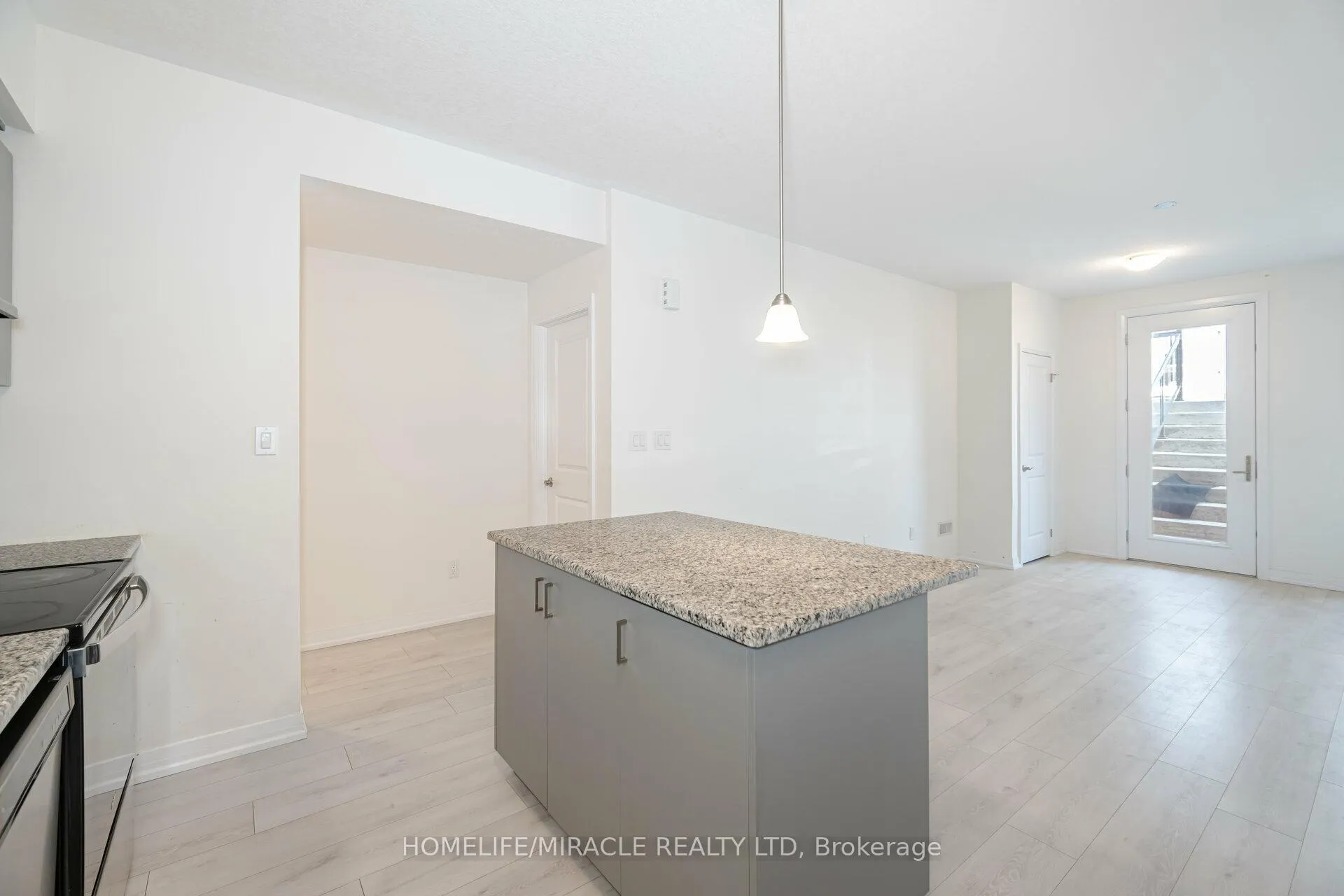 Photo 14 of Unit 83, 261 Woodbine Avenue, Kitchener — HOMEH