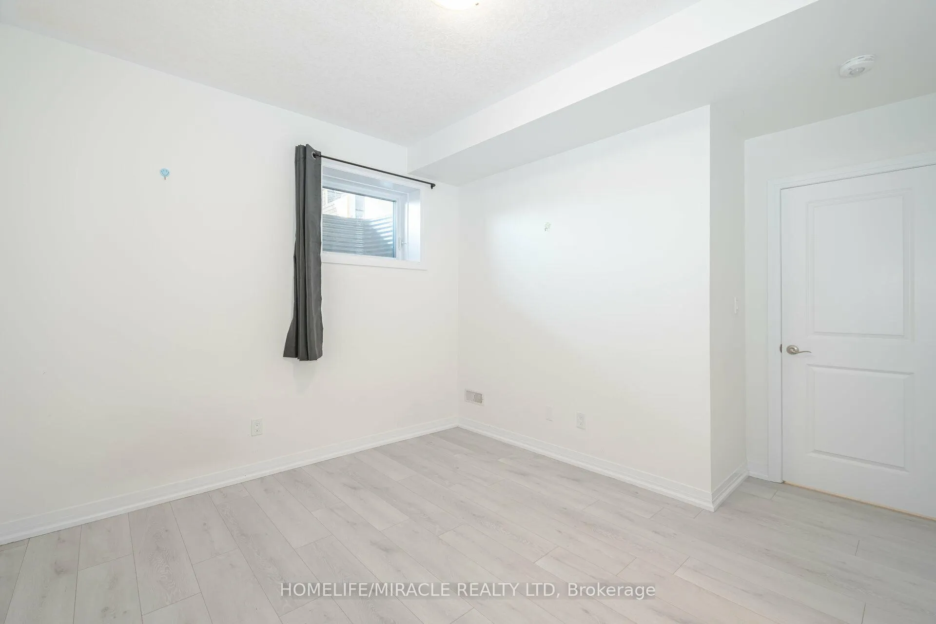 Photo 18 of Unit 83, 261 Woodbine Avenue, Kitchener — HOMEH