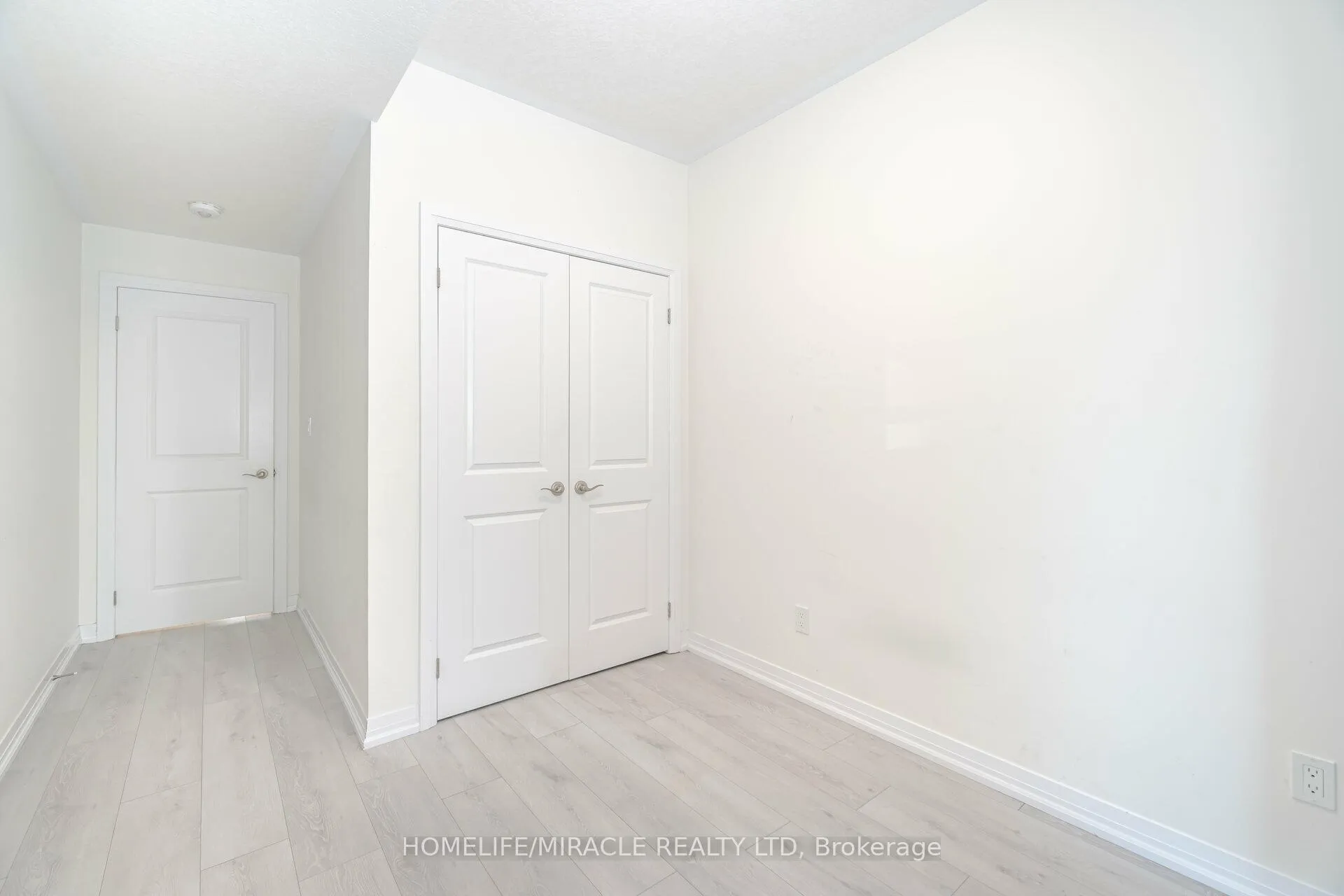 Photo 24 of Unit 83, 261 Woodbine Avenue, Kitchener — HOMEH