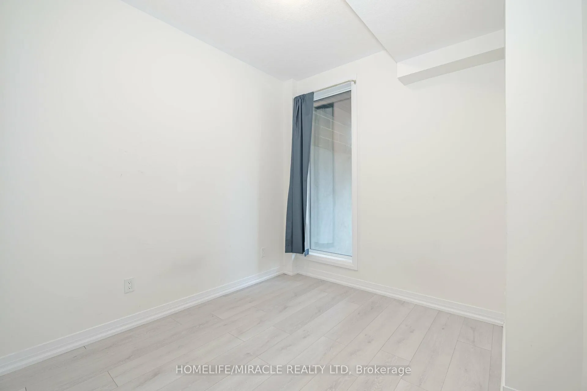Photo 25 of Unit 83, 261 Woodbine Avenue, Kitchener — HOMEH