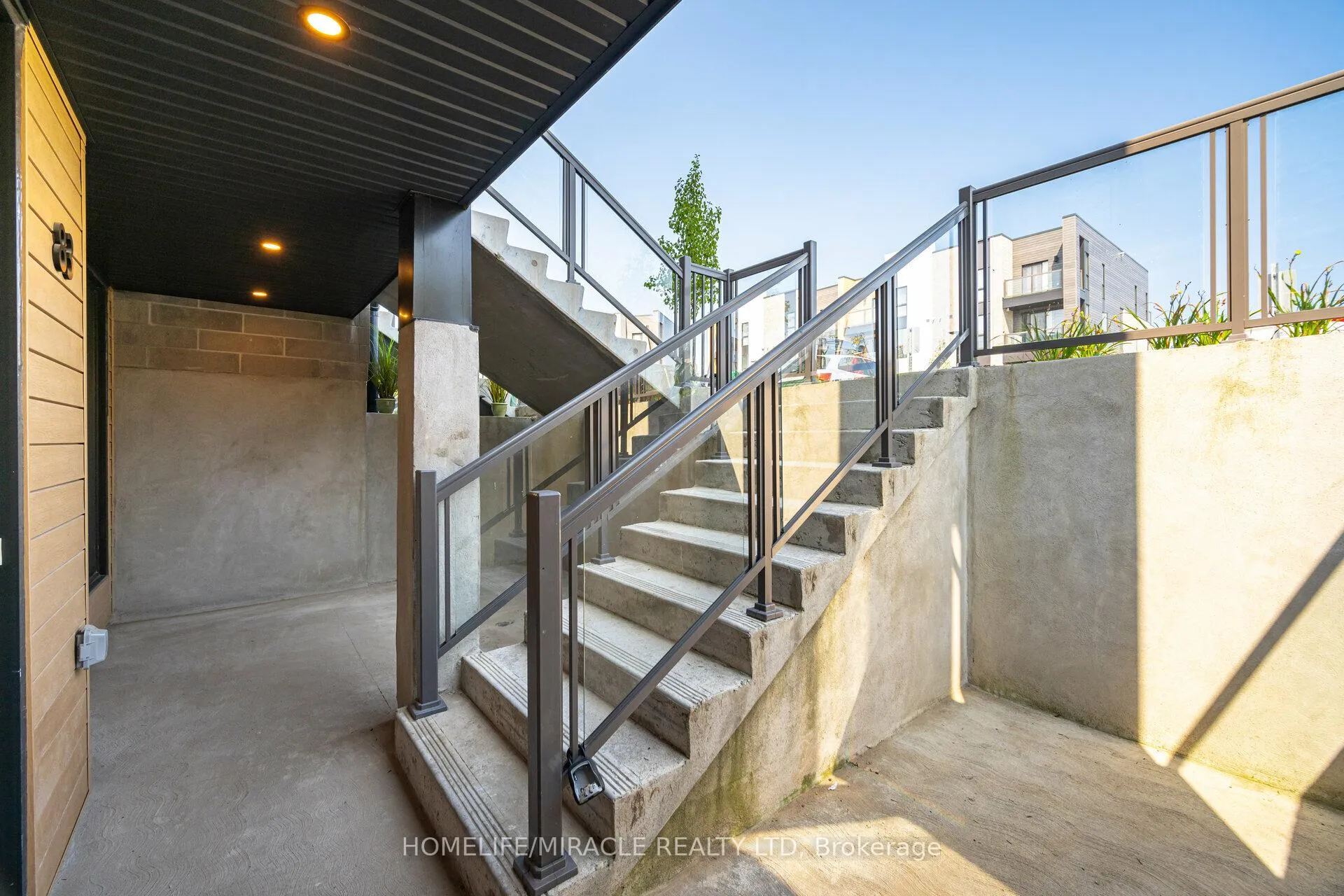 Photo 29 of Unit 83, 261 Woodbine Avenue, Kitchener — HOMEH