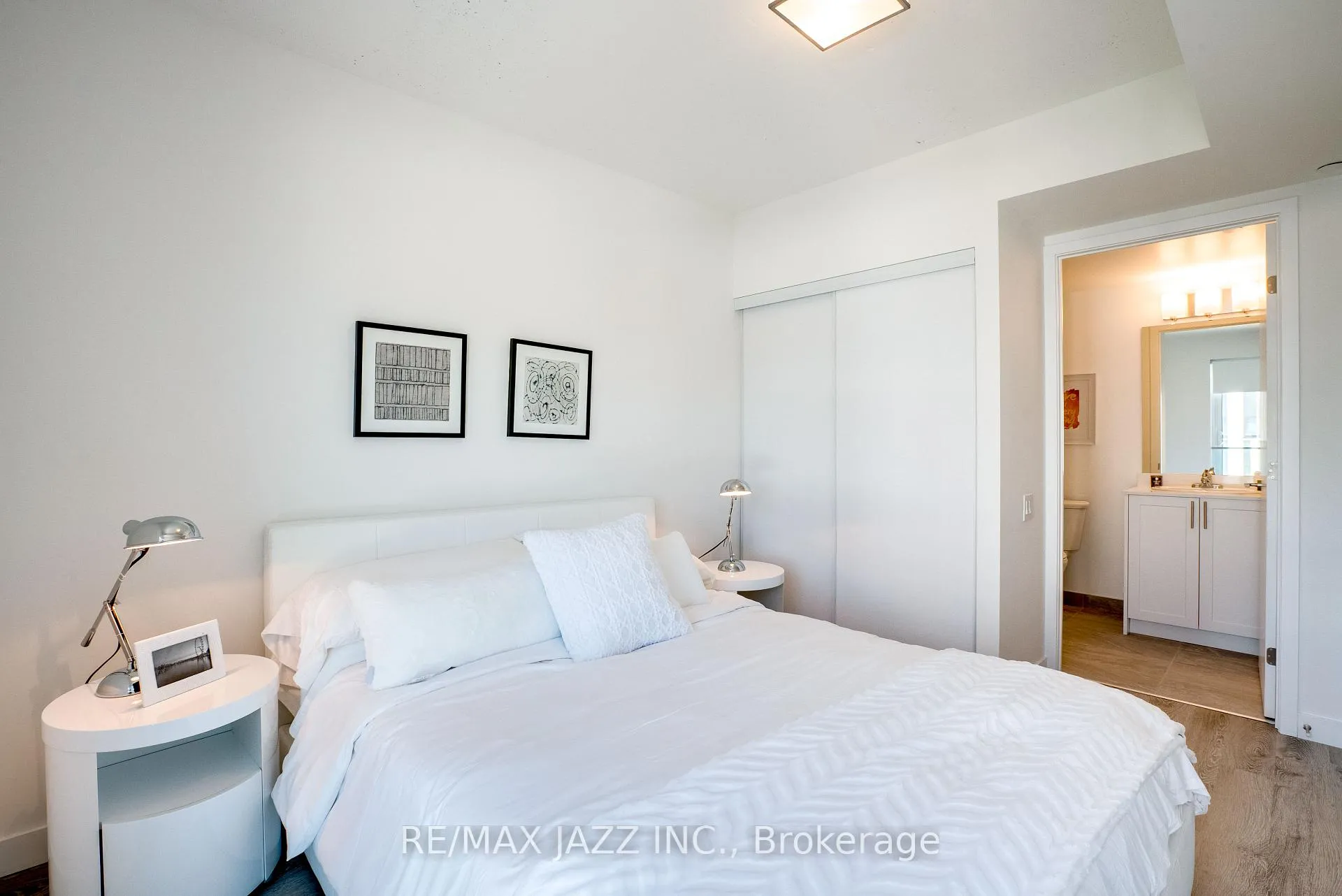 Photo 11 of Unit 1014, 100 Bond Street E, Oshawa, O'Neill — HOMEH