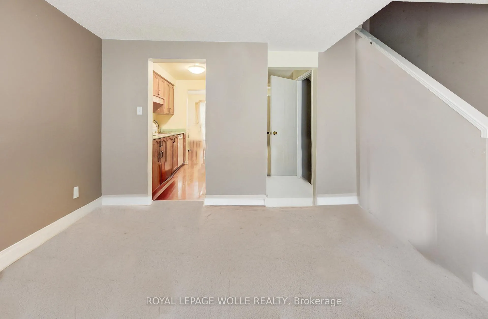Photo 7 of Unit 17, 465 Woolwich Street N, Waterloo — HOMEH