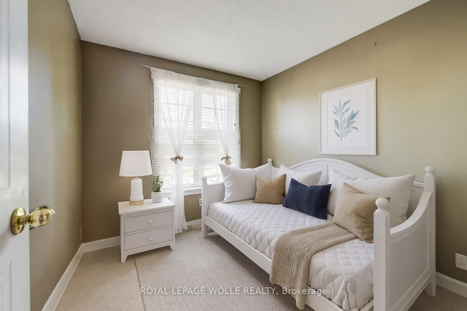 Photo 14 of Unit 17, 465 Woolwich Street N, Waterloo — HOMEH