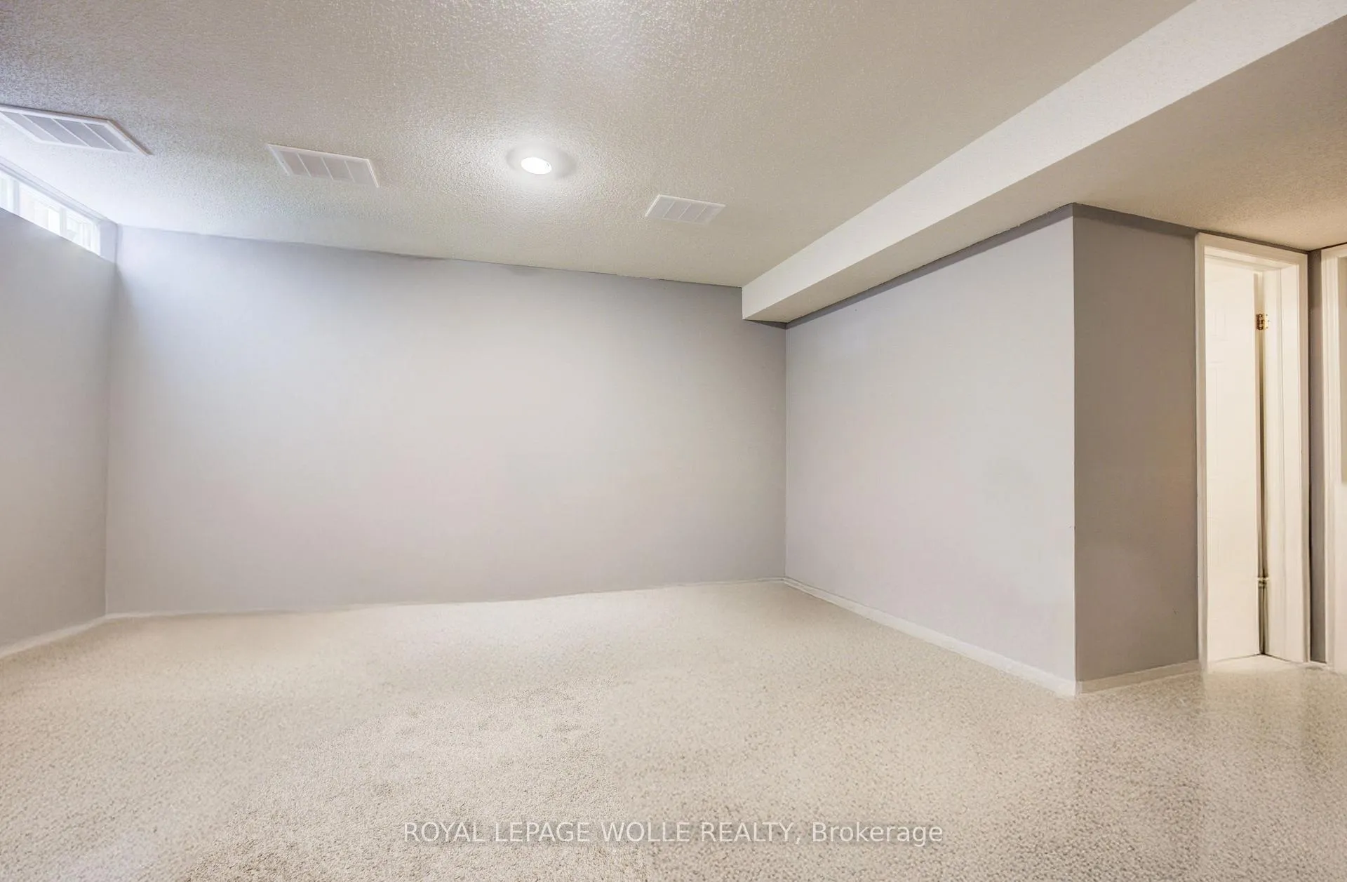 Photo 20 of Unit 17, 465 Woolwich Street N, Waterloo — HOMEH