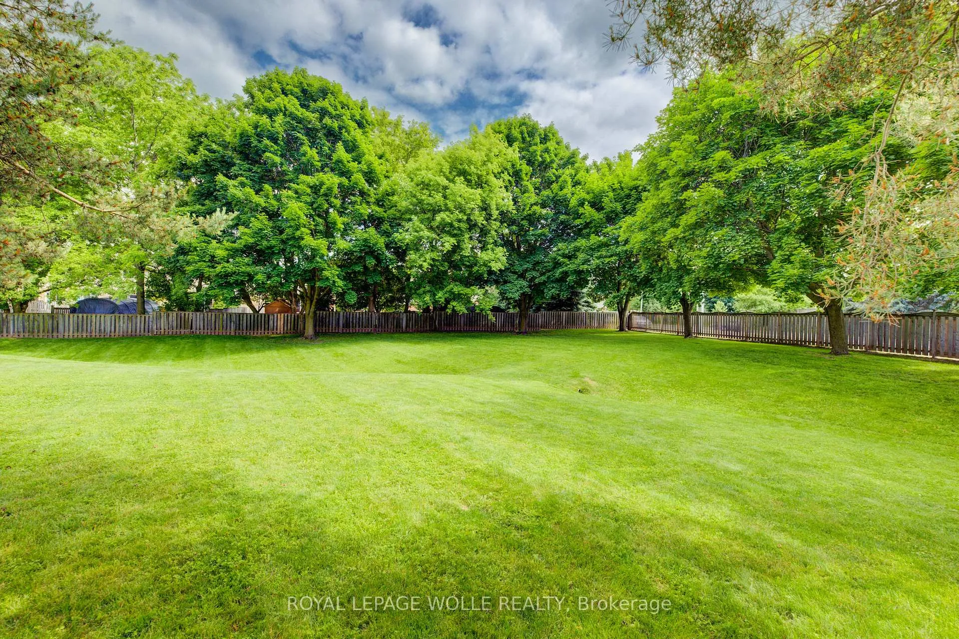 Photo 24 of Unit 17, 465 Woolwich Street N, Waterloo — HOMEH