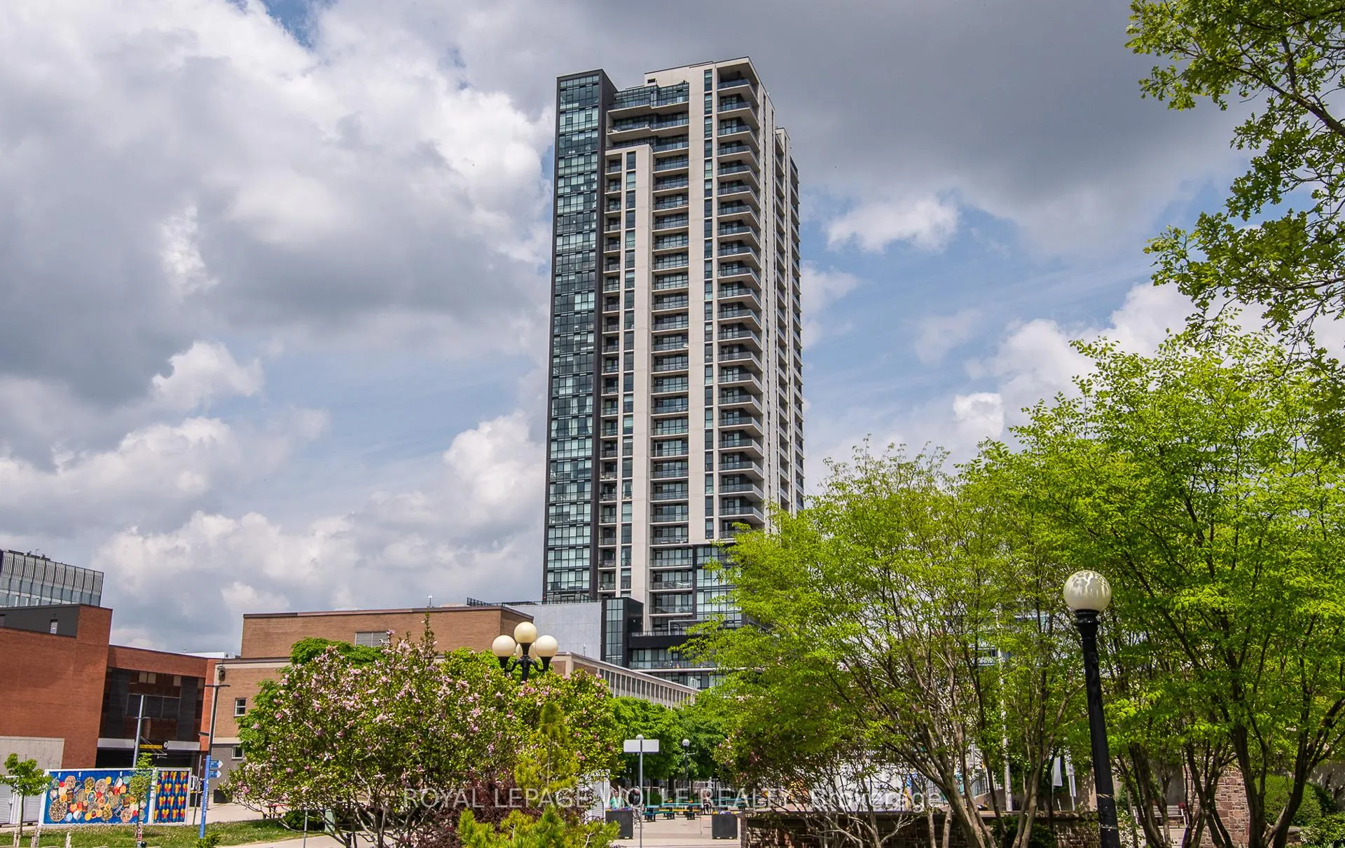 Photo 2 of Unit 1601, 60 Charles Street W, Kitchener — HOMEH