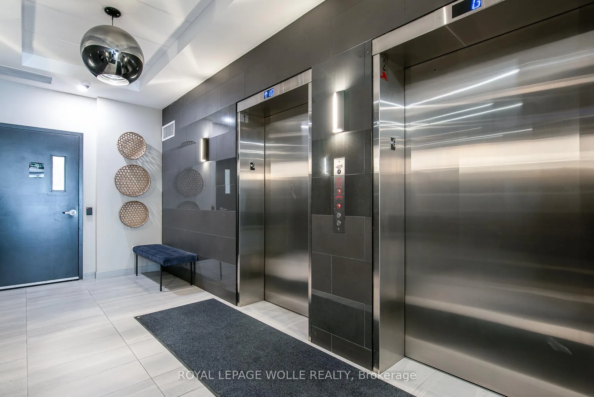 Photo 7 of Unit 1601, 60 Charles Street W, Kitchener — HOMEH