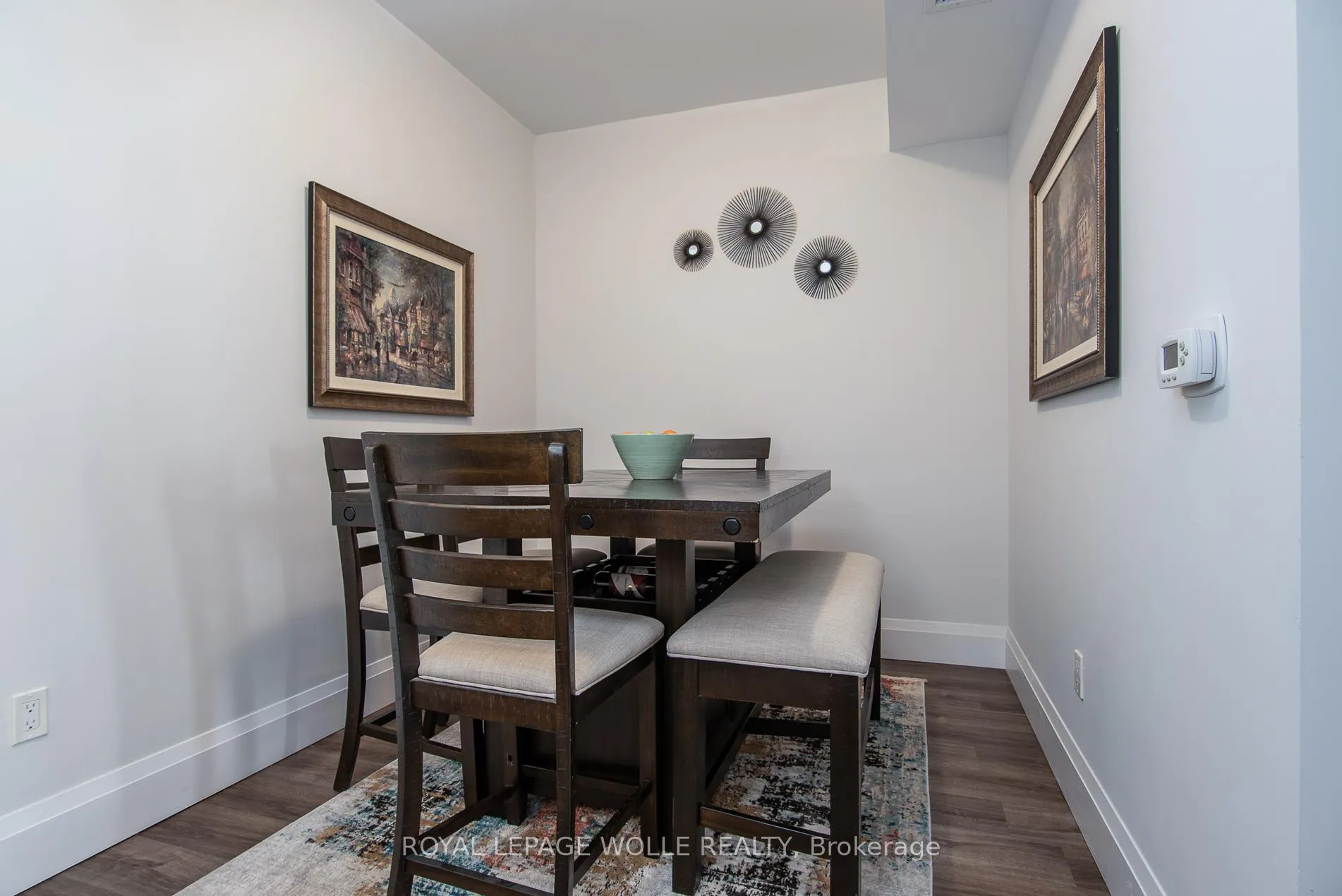 Photo 33 of Unit 1601, 60 Charles Street W, Kitchener — HOMEH