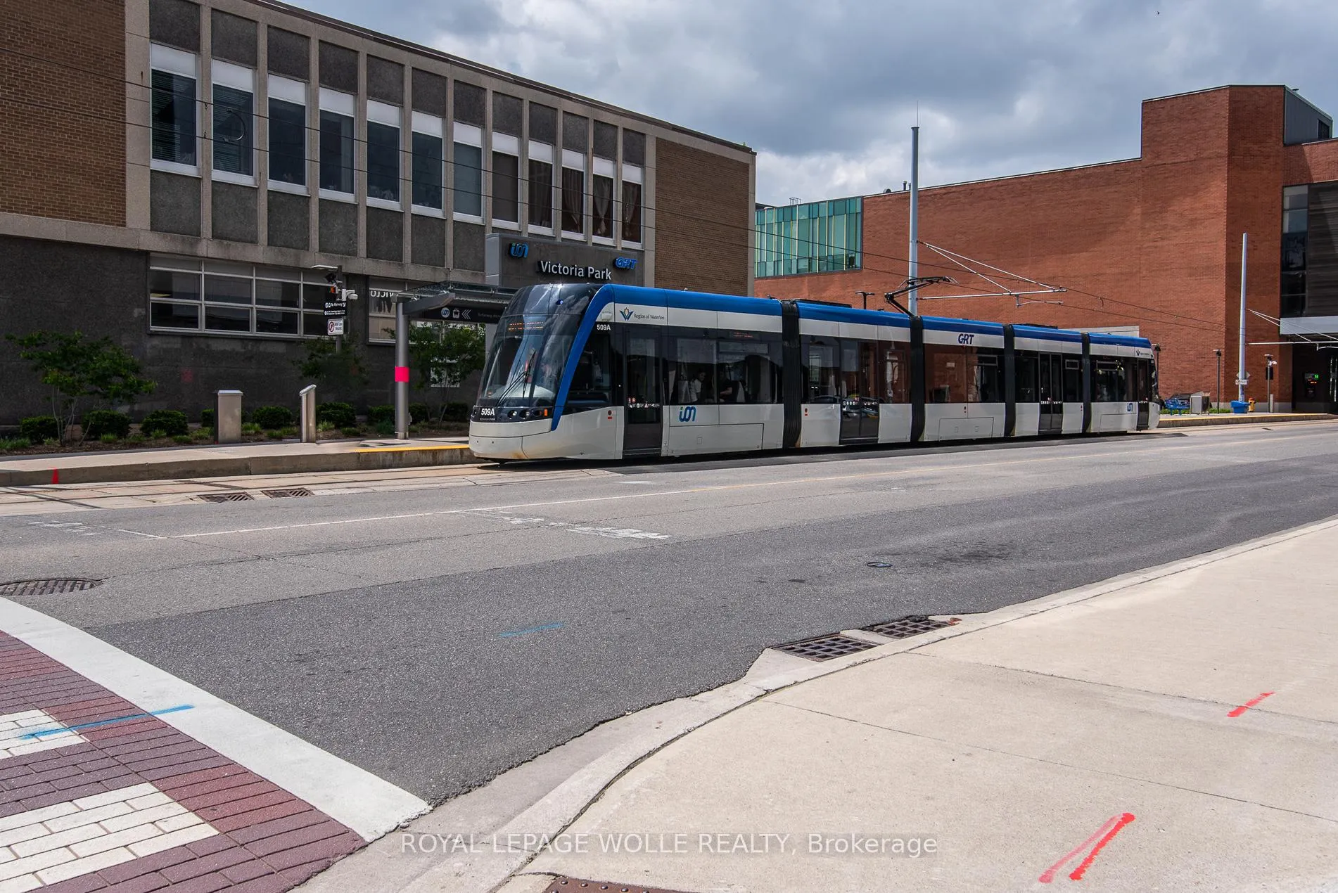 Photo 42 of Unit 1601, 60 Charles Street W, Kitchener — HOMEH