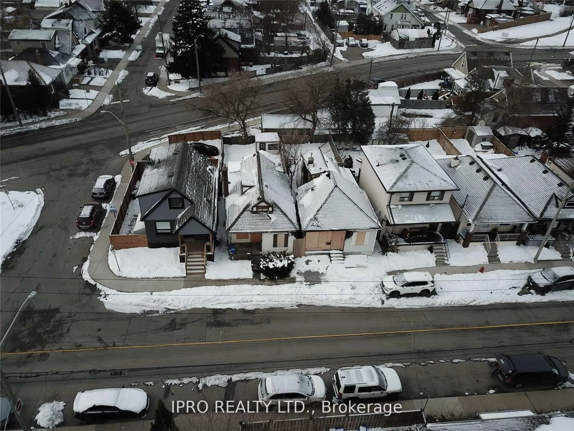 Photo 2 of 314 Britannia Avenue, Hamilton, Homeside — HOMEH