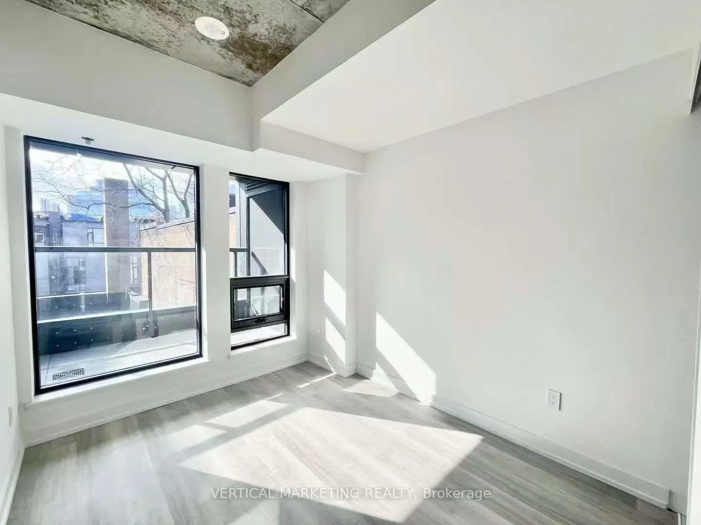 Photo 3 of Unit 209, 28 Eastern Avenue, Toronto, Moss Park — HOMEH