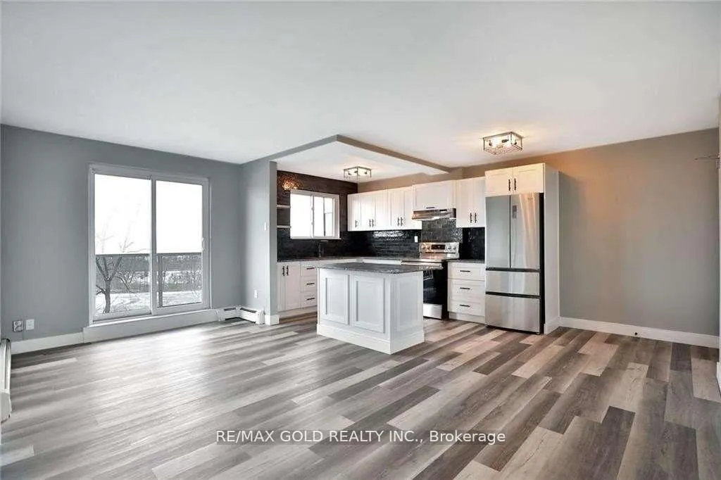 Photo 6 of Unit 57, 2373 King Street E, Hamilton, Glenview — HOMEH