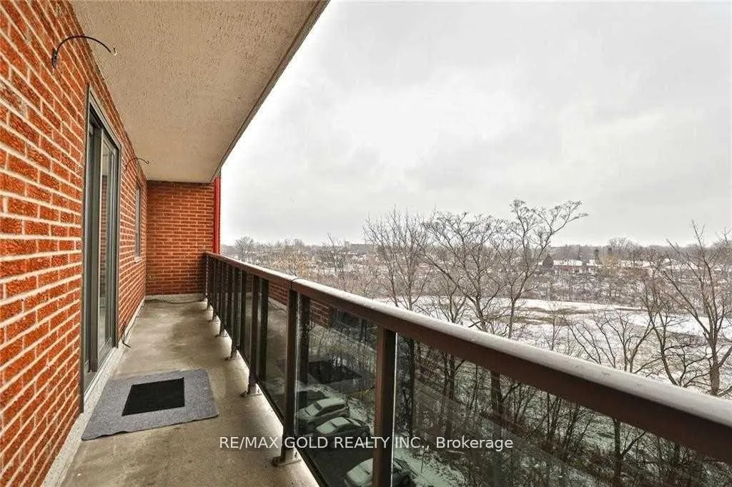 Photo 12 of Unit 57, 2373 King Street E, Hamilton, Glenview — HOMEH