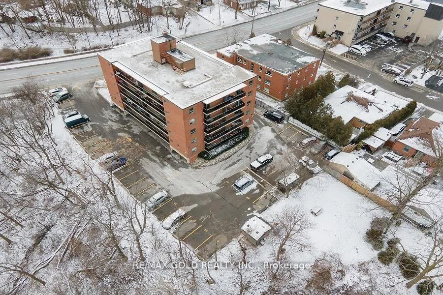 Photo 13 of Unit 57, 2373 King Street E, Hamilton, Glenview — HOMEH