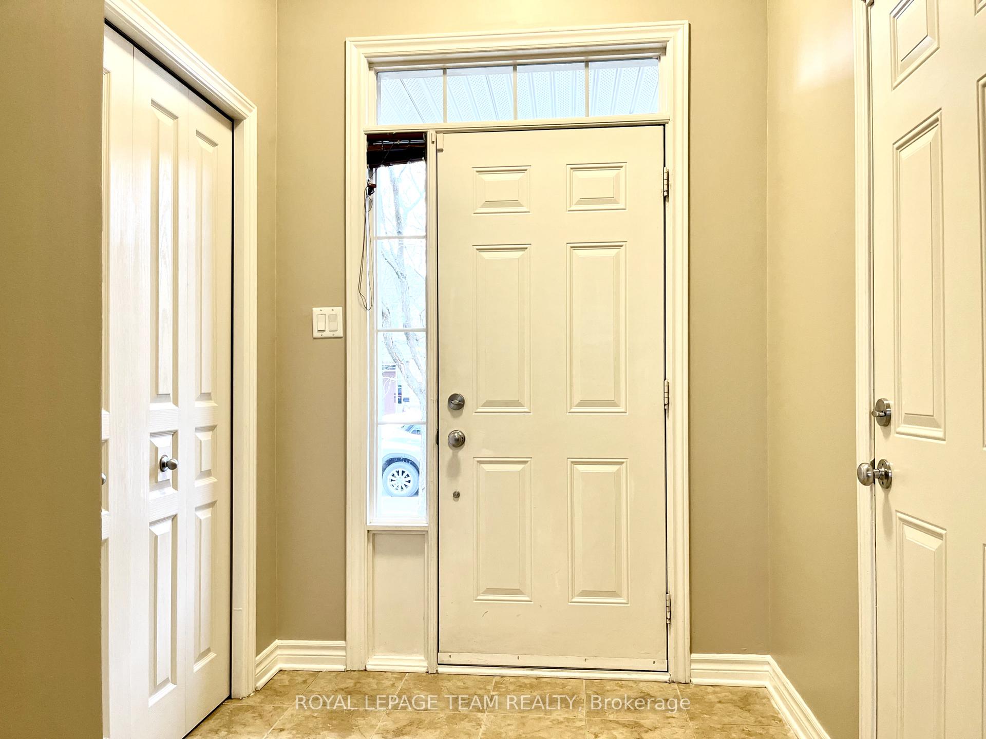 Photo 3 of 54 Madelon Drive, Ottawa, Barrhaven - Longfields — HOMEH