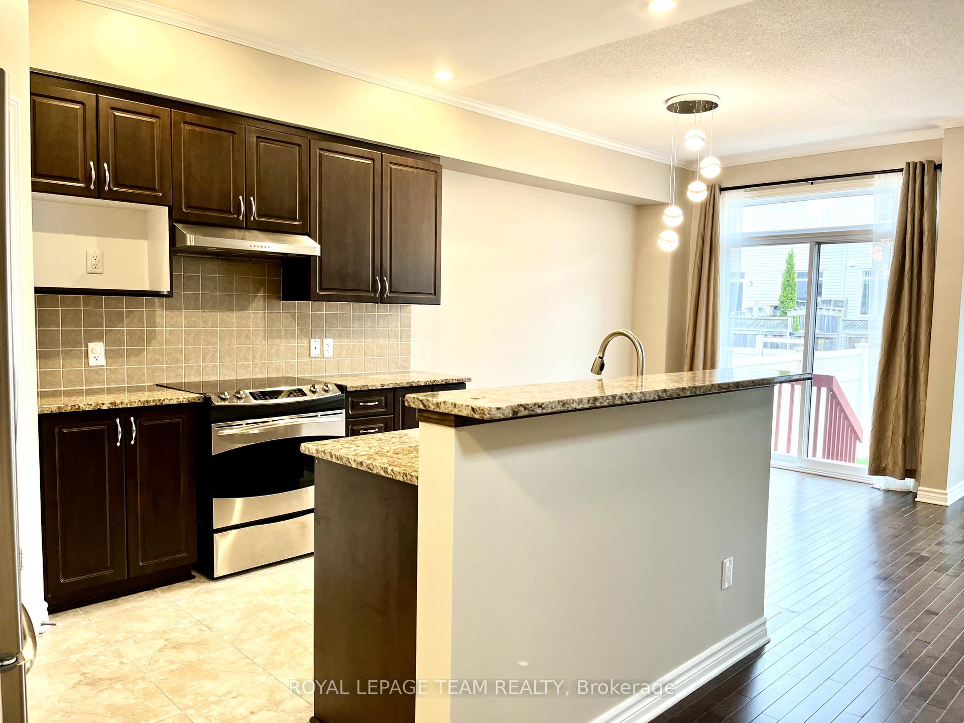 Photo 7 of 54 Madelon Drive, Ottawa, Barrhaven - Longfields — HOMEH