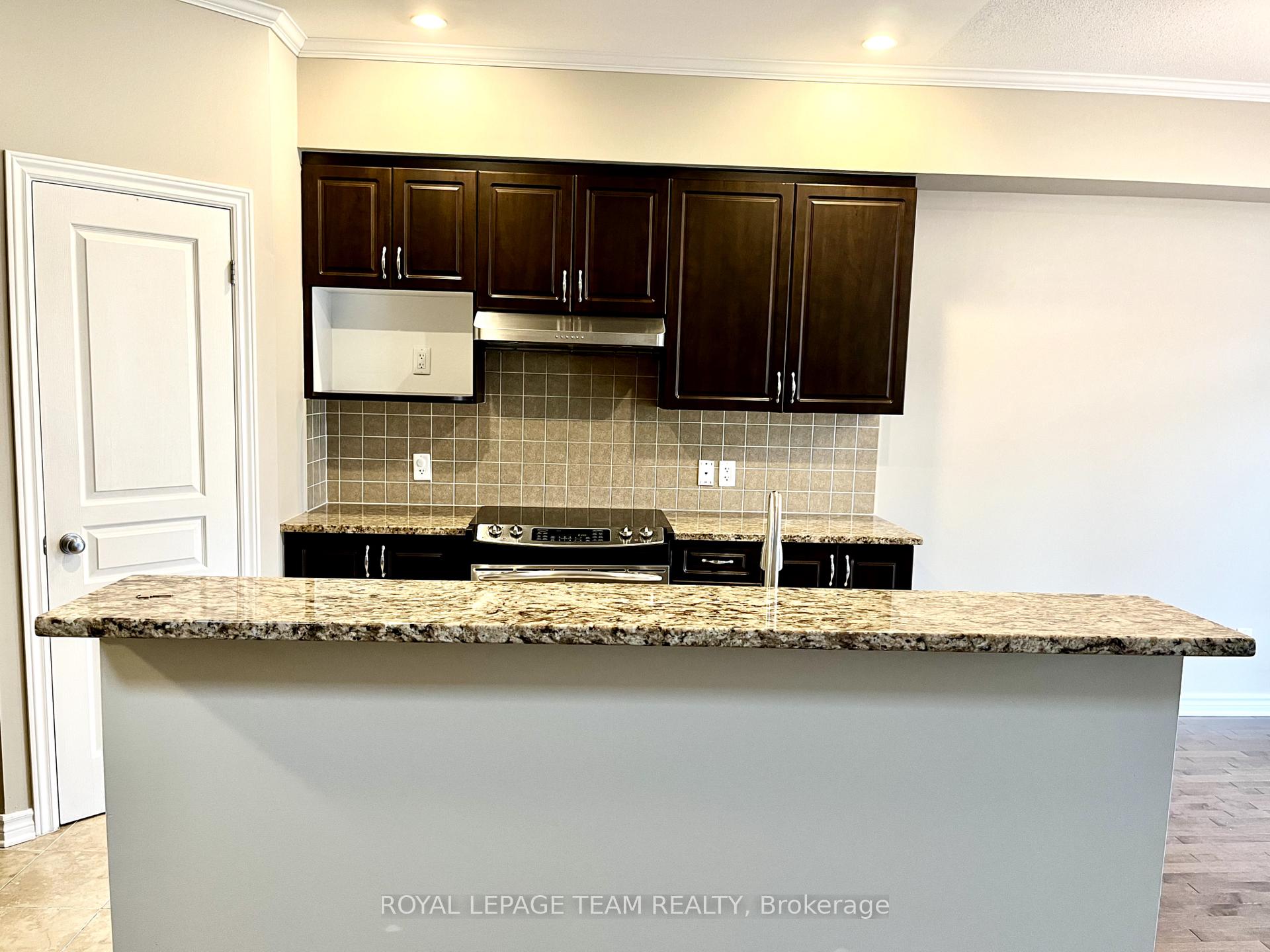 Photo 9 of 54 Madelon Drive, Ottawa, Barrhaven - Longfields — HOMEH
