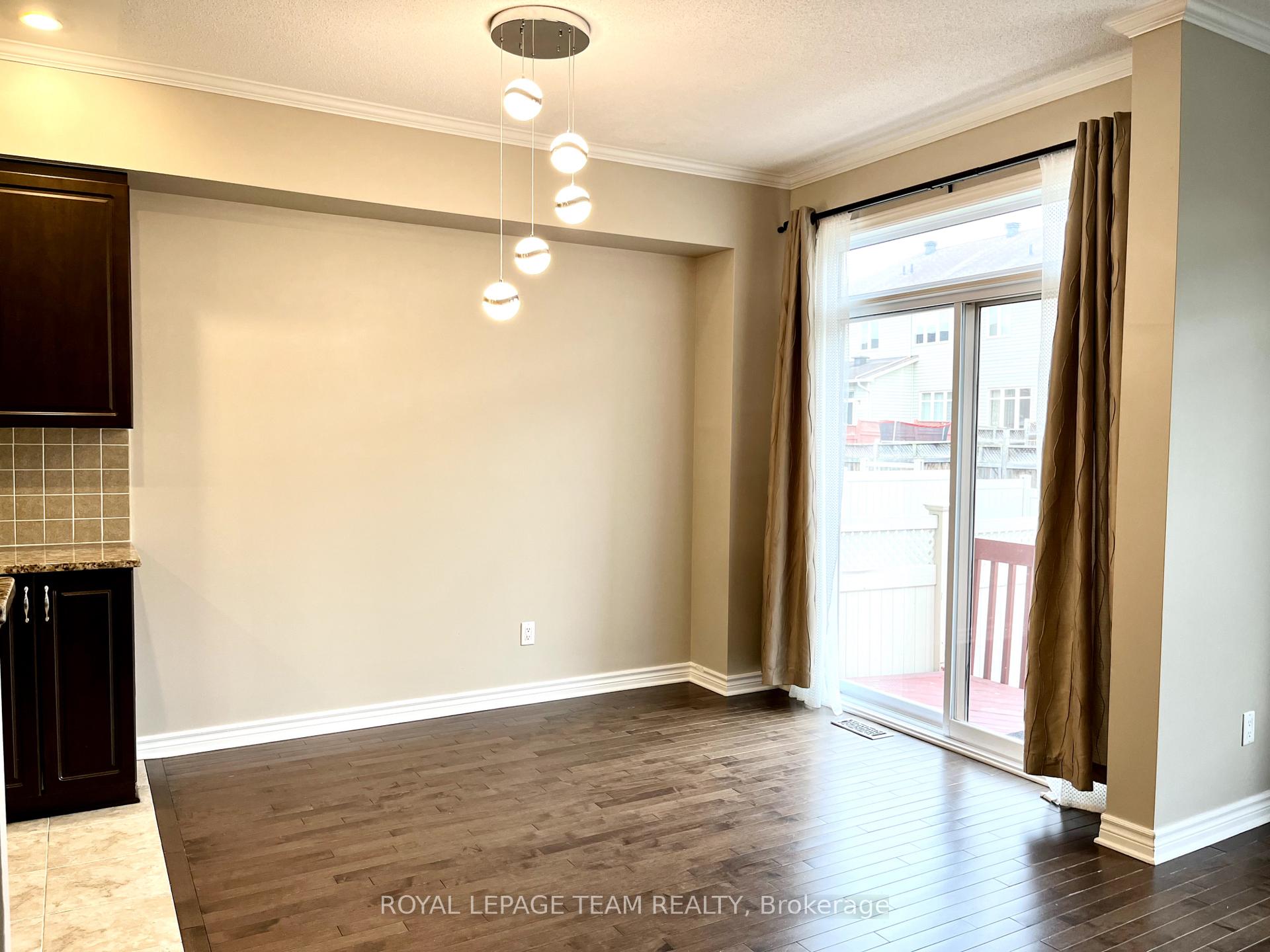 Photo 15 of 54 Madelon Drive, Ottawa, Barrhaven - Longfields — HOMEH