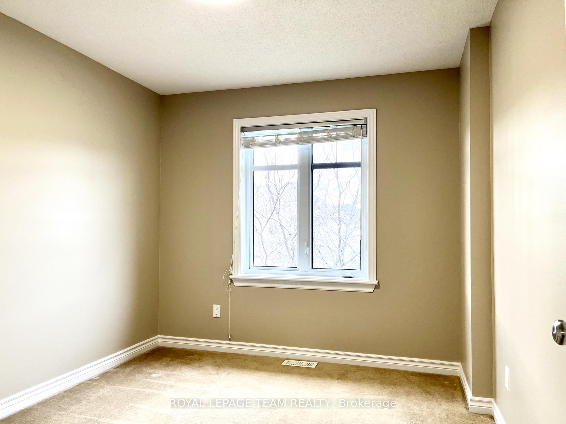 Photo 22 of 54 Madelon Drive, Ottawa, Barrhaven - Longfields — HOMEH
