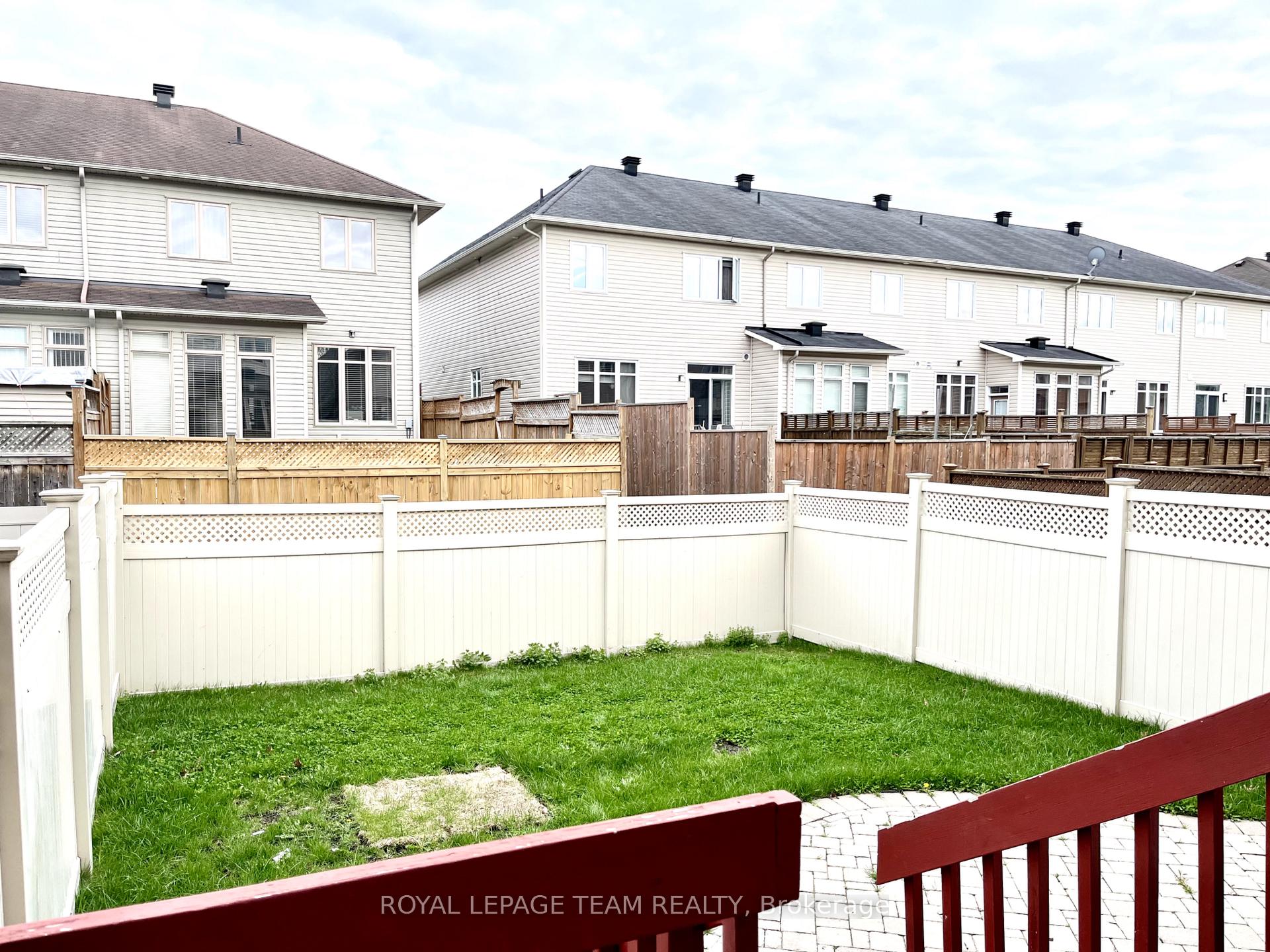 Photo 35 of 54 Madelon Drive, Ottawa, Barrhaven - Longfields — HOMEH