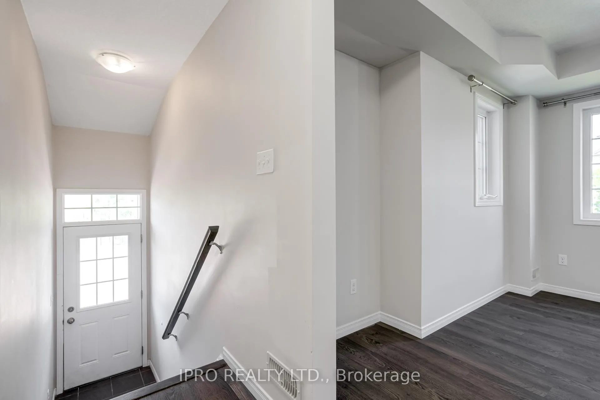 Photo 3 of Unit 16B, 388 Old Huron Road, Kitchener — HOMEH