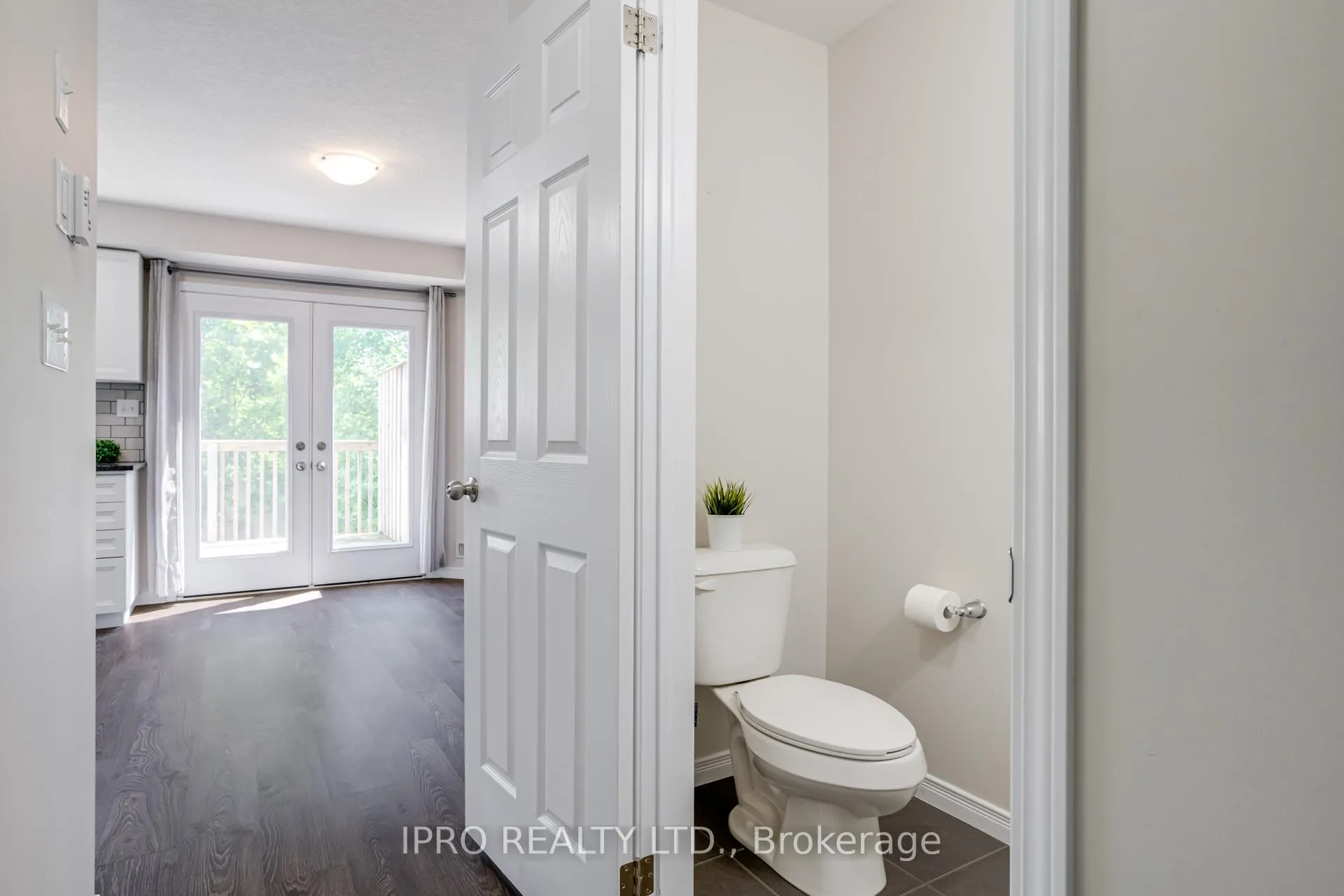 Photo 14 of Unit 16B, 388 Old Huron Road, Kitchener — HOMEH
