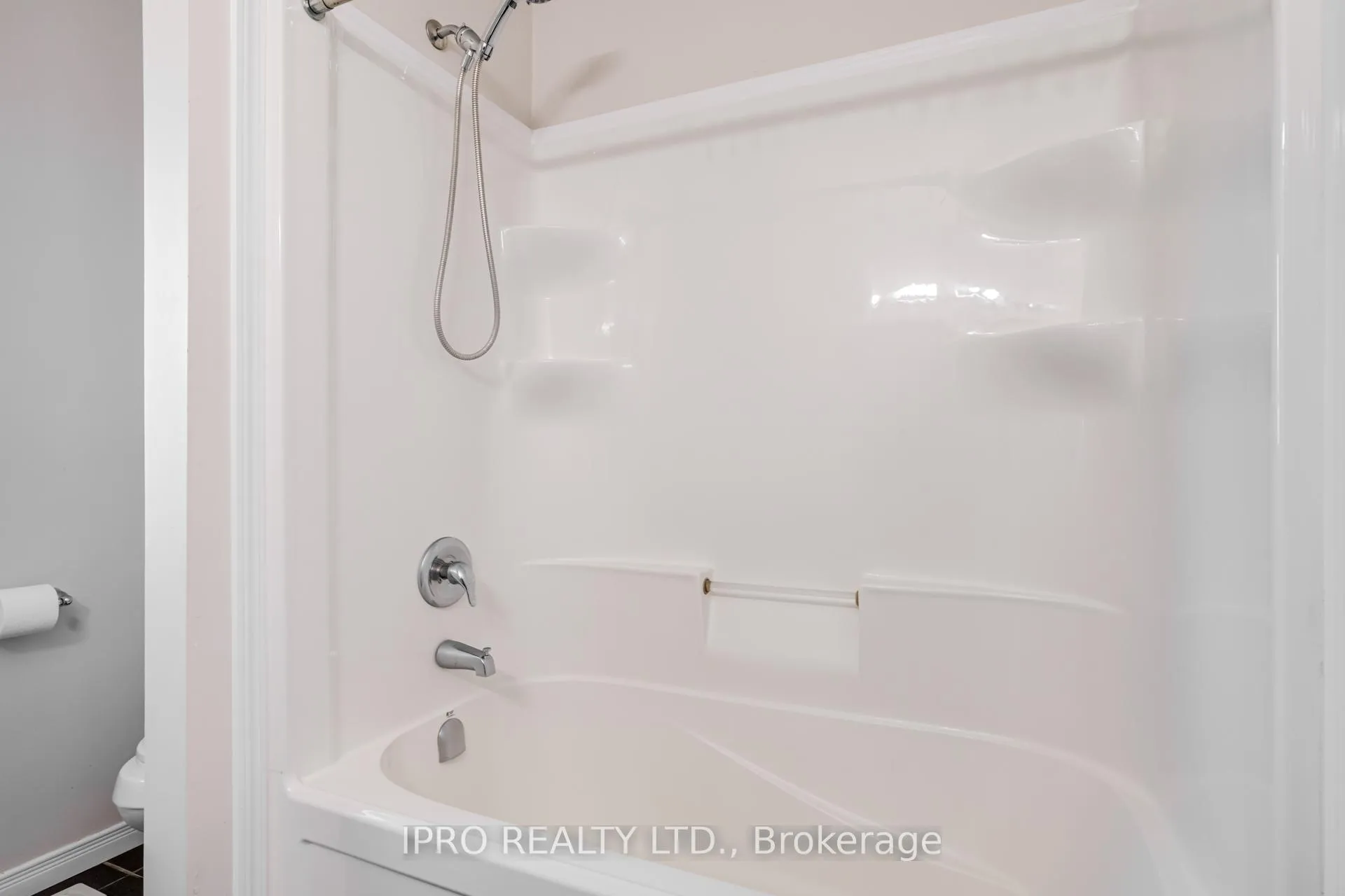 Photo 25 of Unit 16B, 388 Old Huron Road, Kitchener — HOMEH