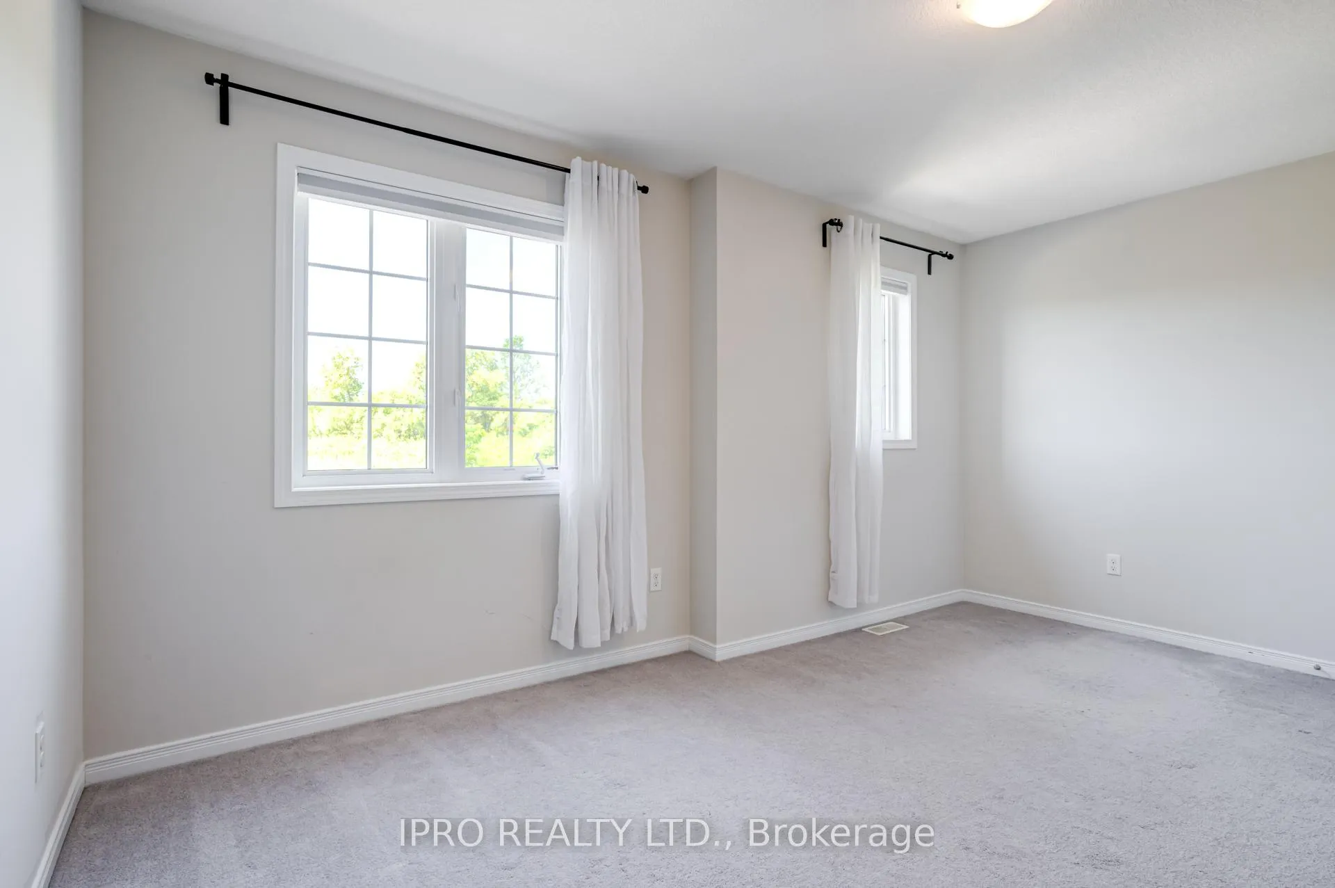 Photo 38 of Unit 16B, 388 Old Huron Road, Kitchener — HOMEH
