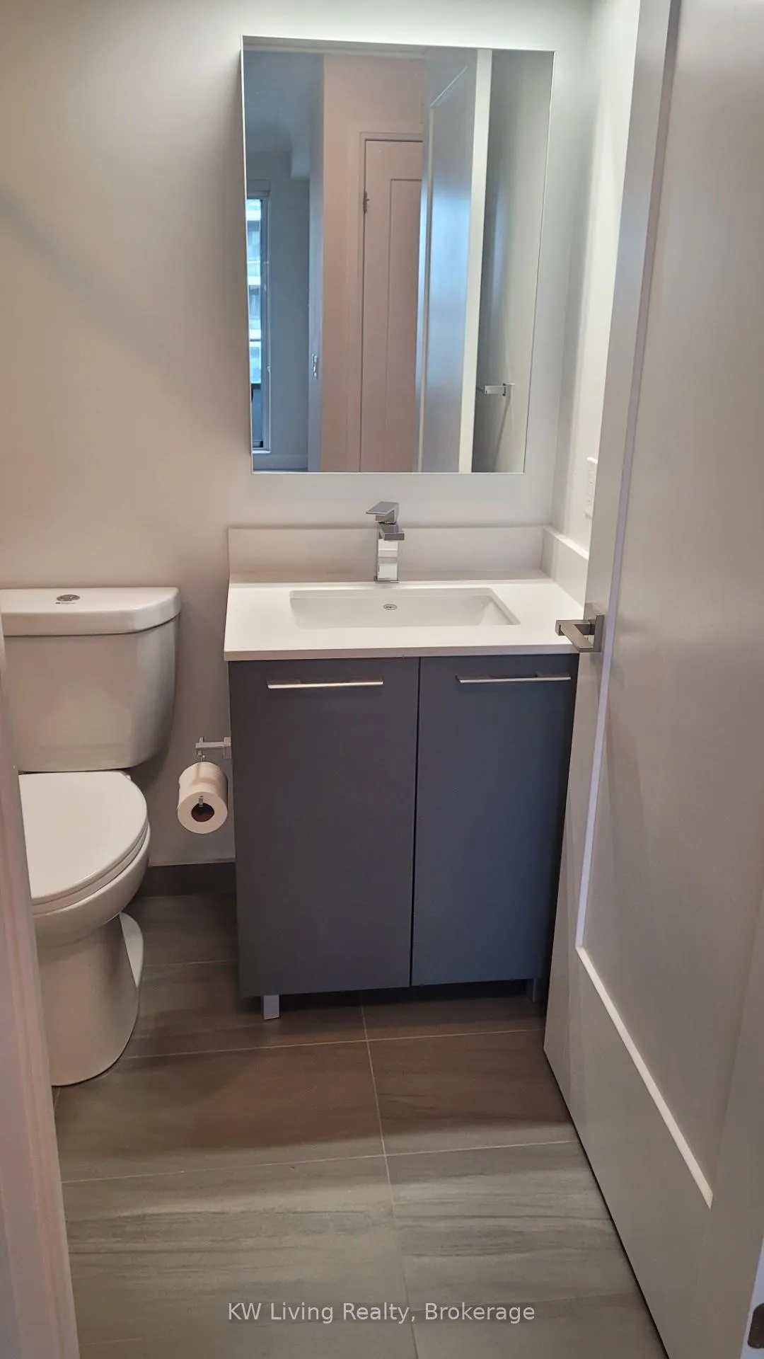 Photo 14 of Unit 625, 38 Water Walk Drive, Markham, Unionville — HOMEH