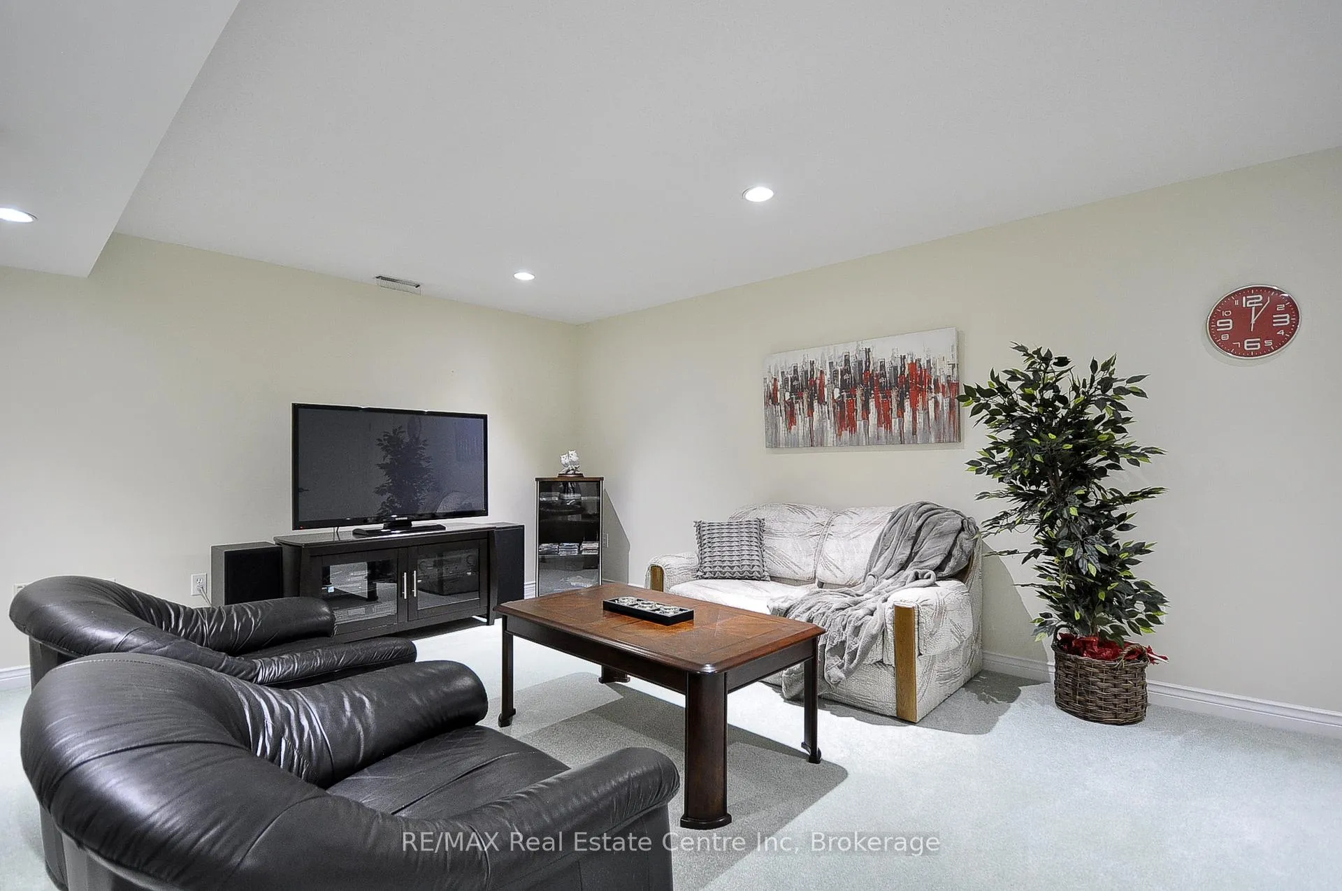Photo 35 of Unit 5, 95 Beasley Crescent, Waterloo — HOMEH