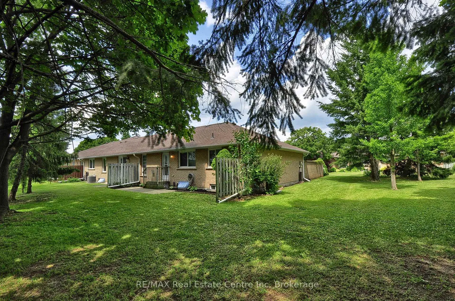 Photo 44 of Unit 5, 95 Beasley Crescent, Waterloo — HOMEH