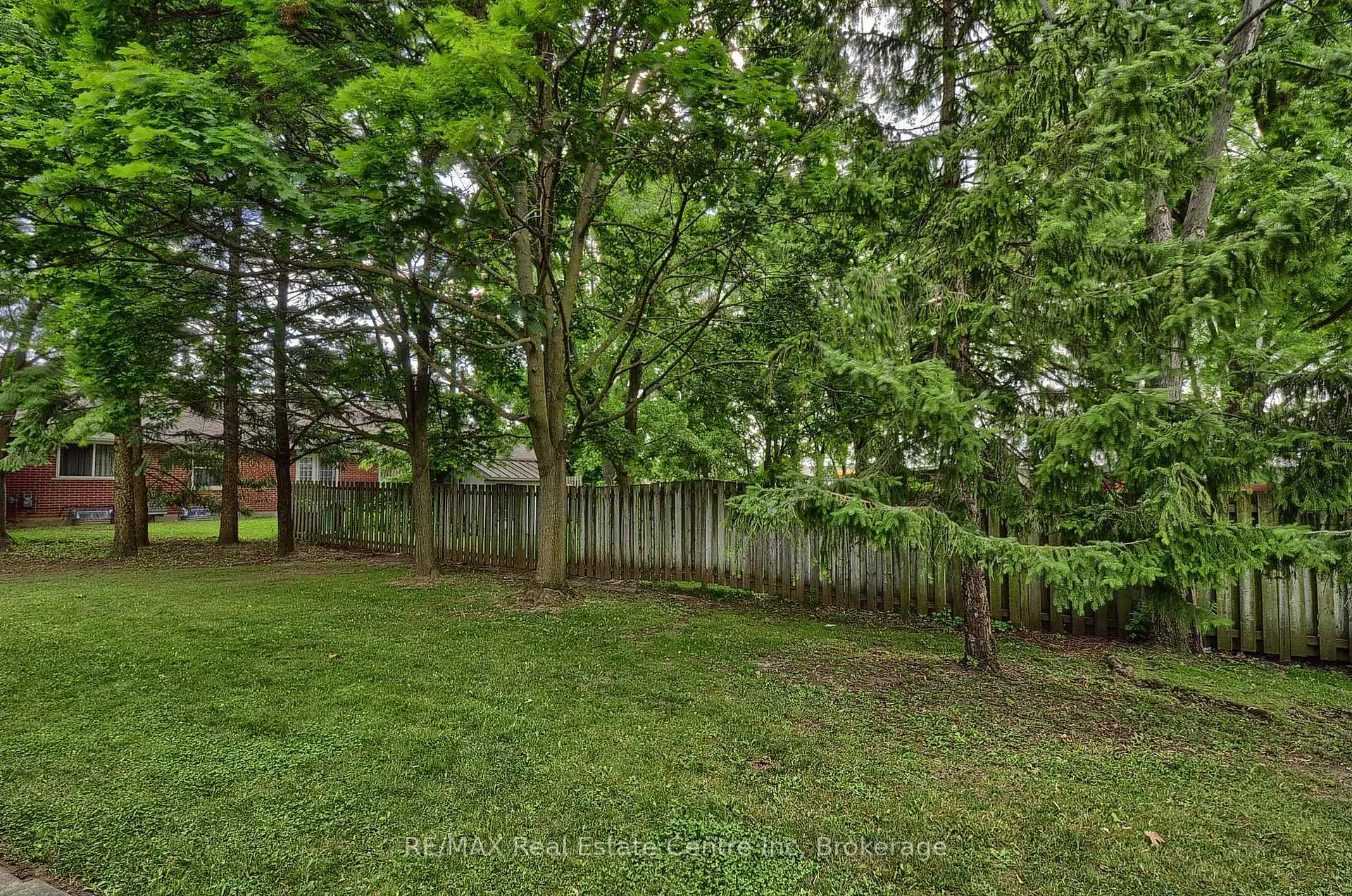 Photo 45 of Unit 5, 95 Beasley Crescent, Waterloo — HOMEH