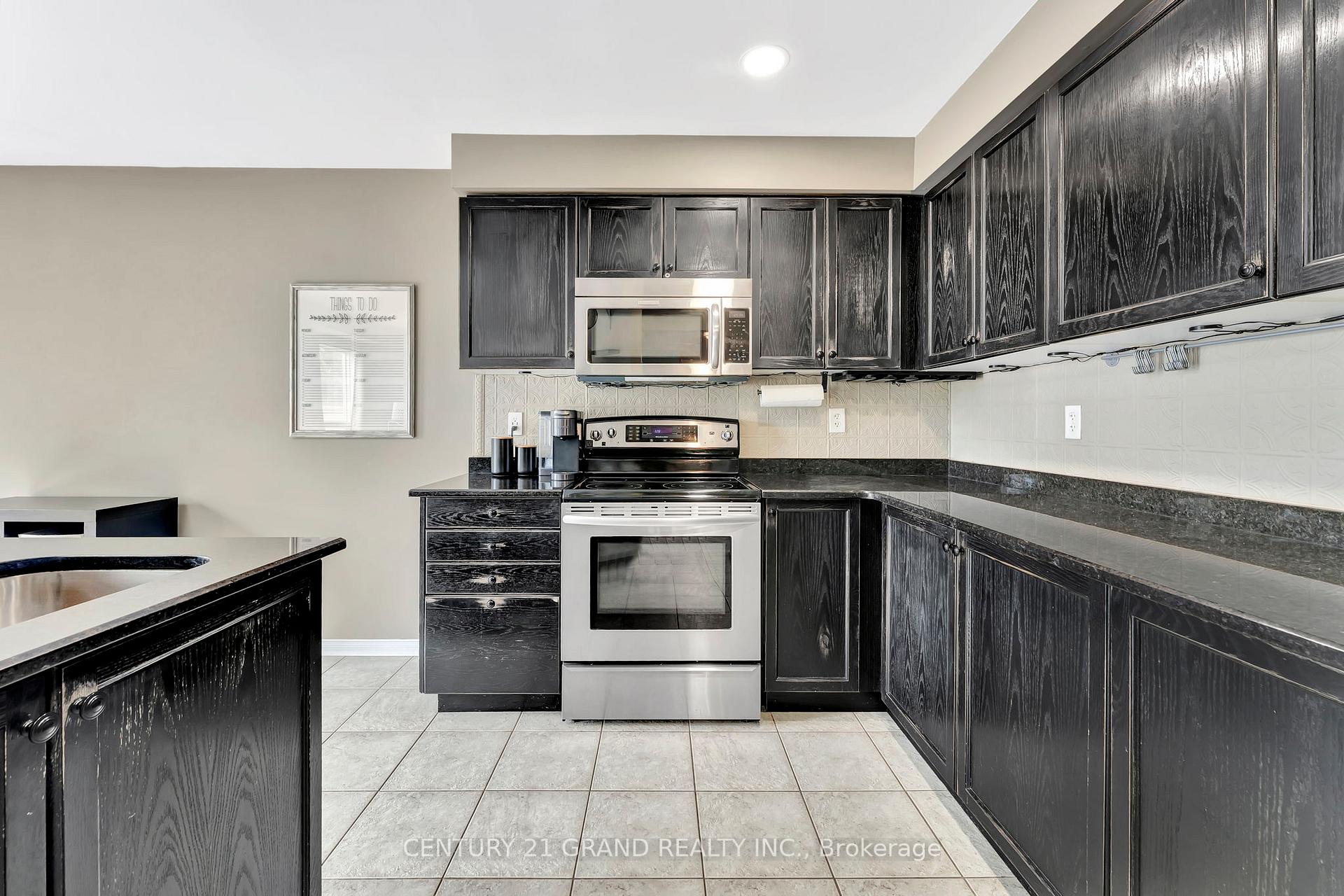 Photo 16 of 21 Mavin Street, Brant, Brantford Twp — HOMEH