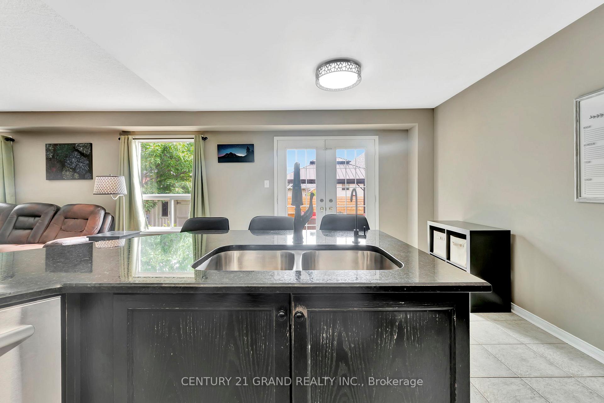 Photo 18 of 21 Mavin Street, Brant, Brantford Twp — HOMEH