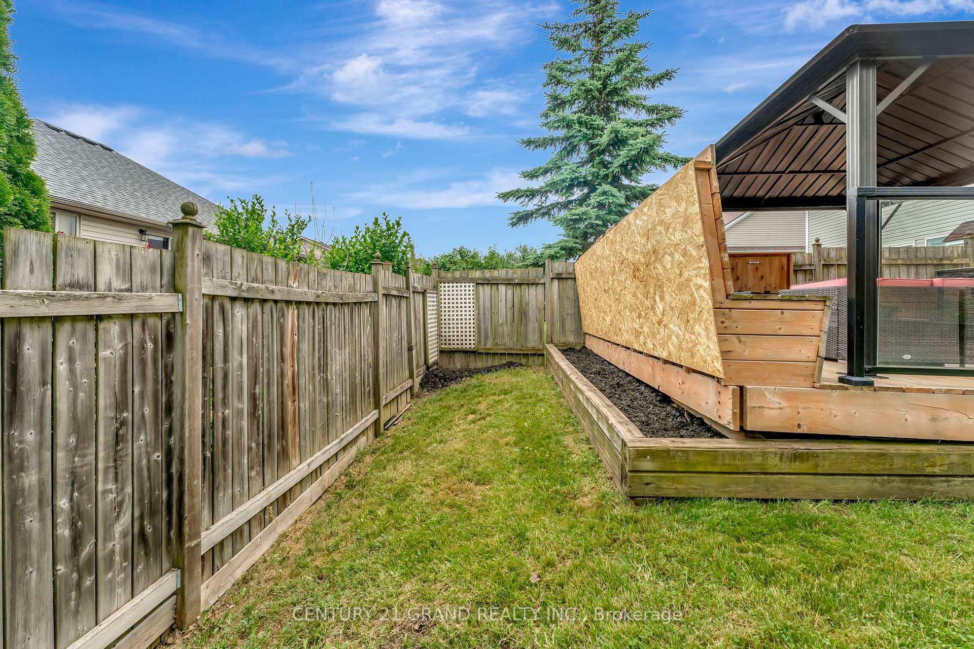 Photo 41 of 21 Mavin Street, Brant, Brantford Twp — HOMEH