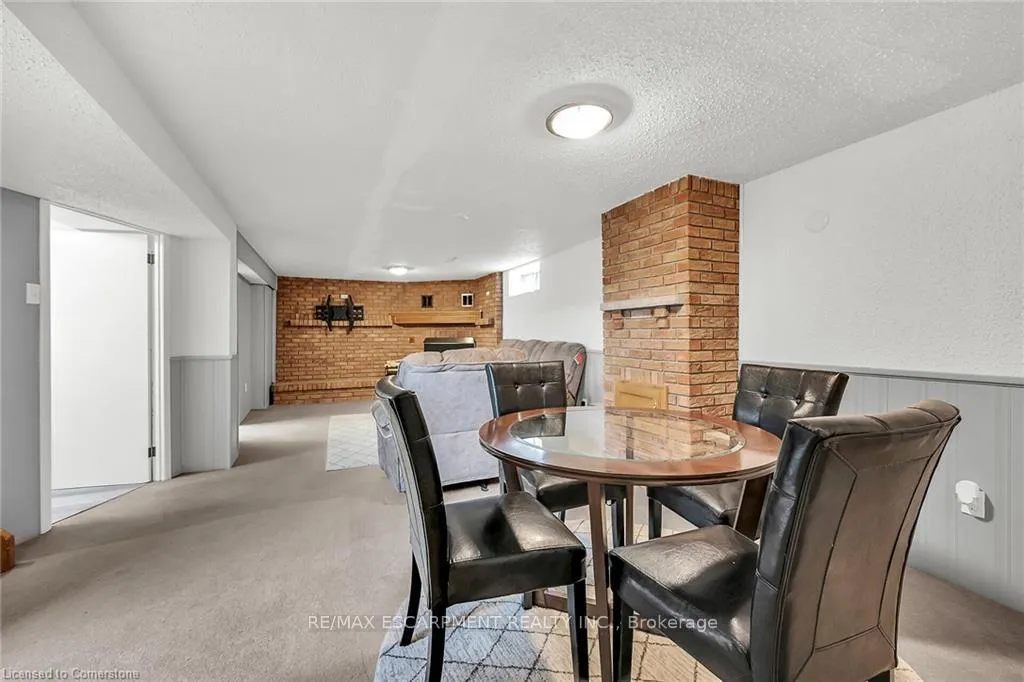 Photo 18 of 253 Thorner Drive, Hamilton, Thorner — HOMEH