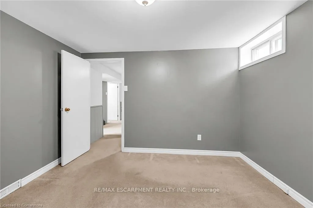 Photo 26 of 253 Thorner Drive, Hamilton, Thorner — HOMEH